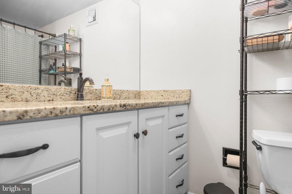 203 YOAKUM PARKWAY 502