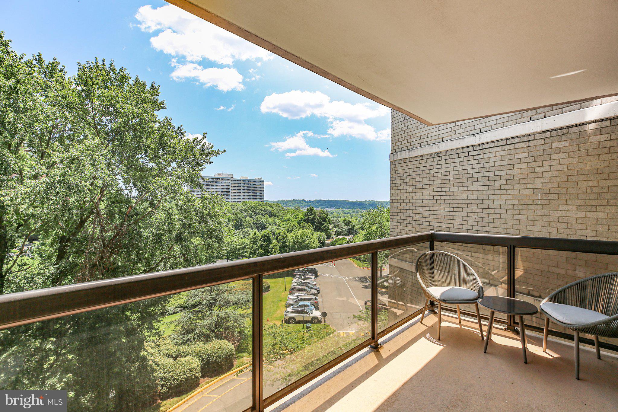 203 YOAKUM PARKWAY 502