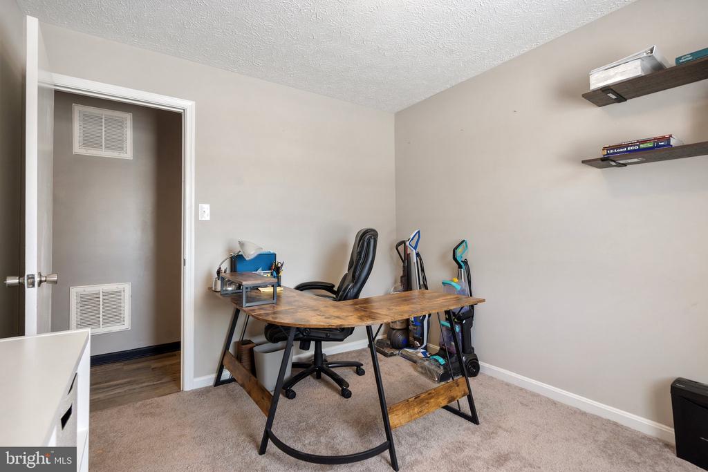12157 DOGWOOD LANE