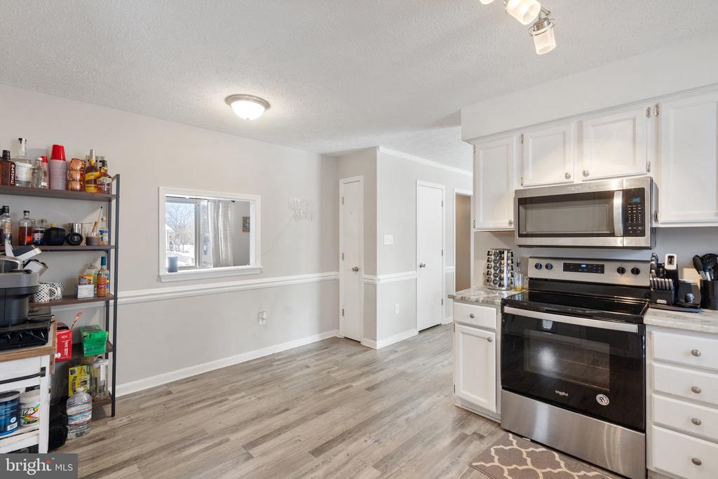 12157 DOGWOOD LANE