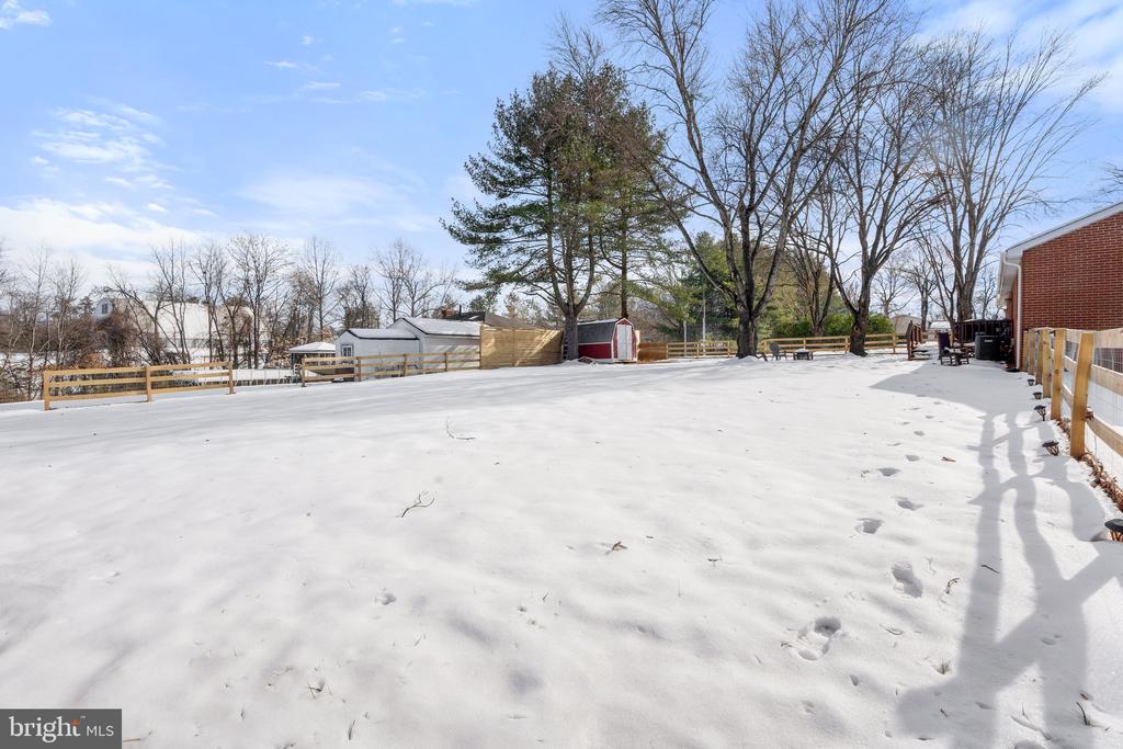 12157 DOGWOOD LANE