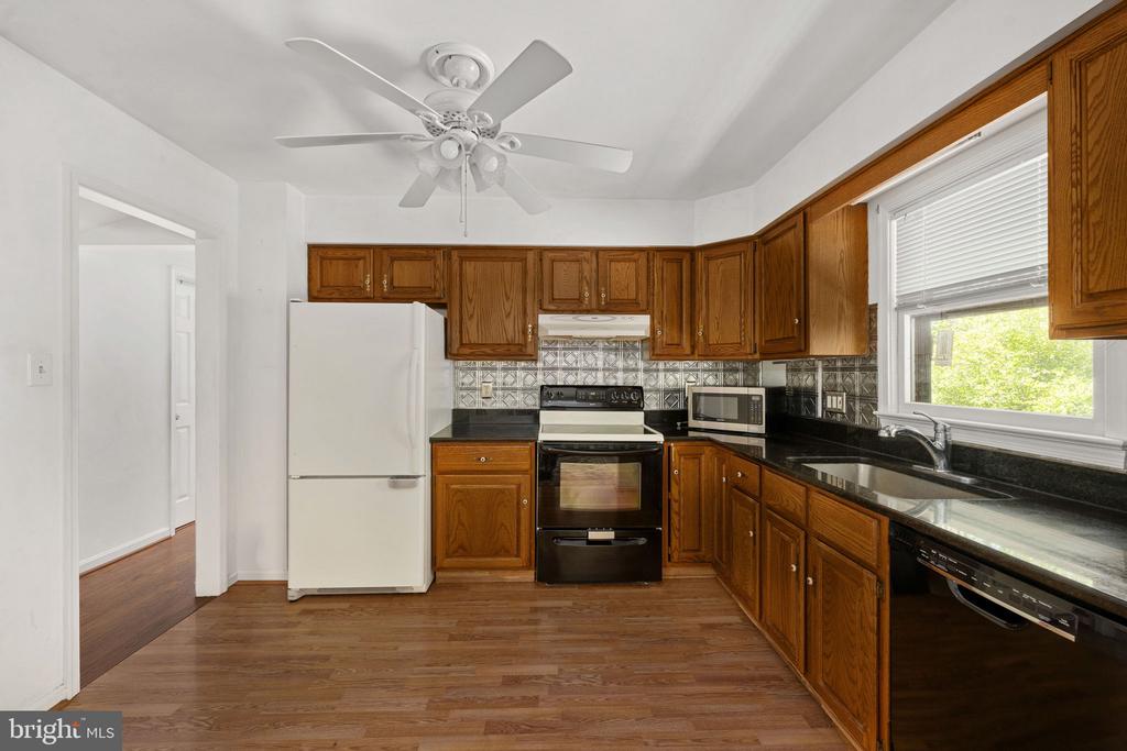 11154 ALUM SPRINGS ROAD