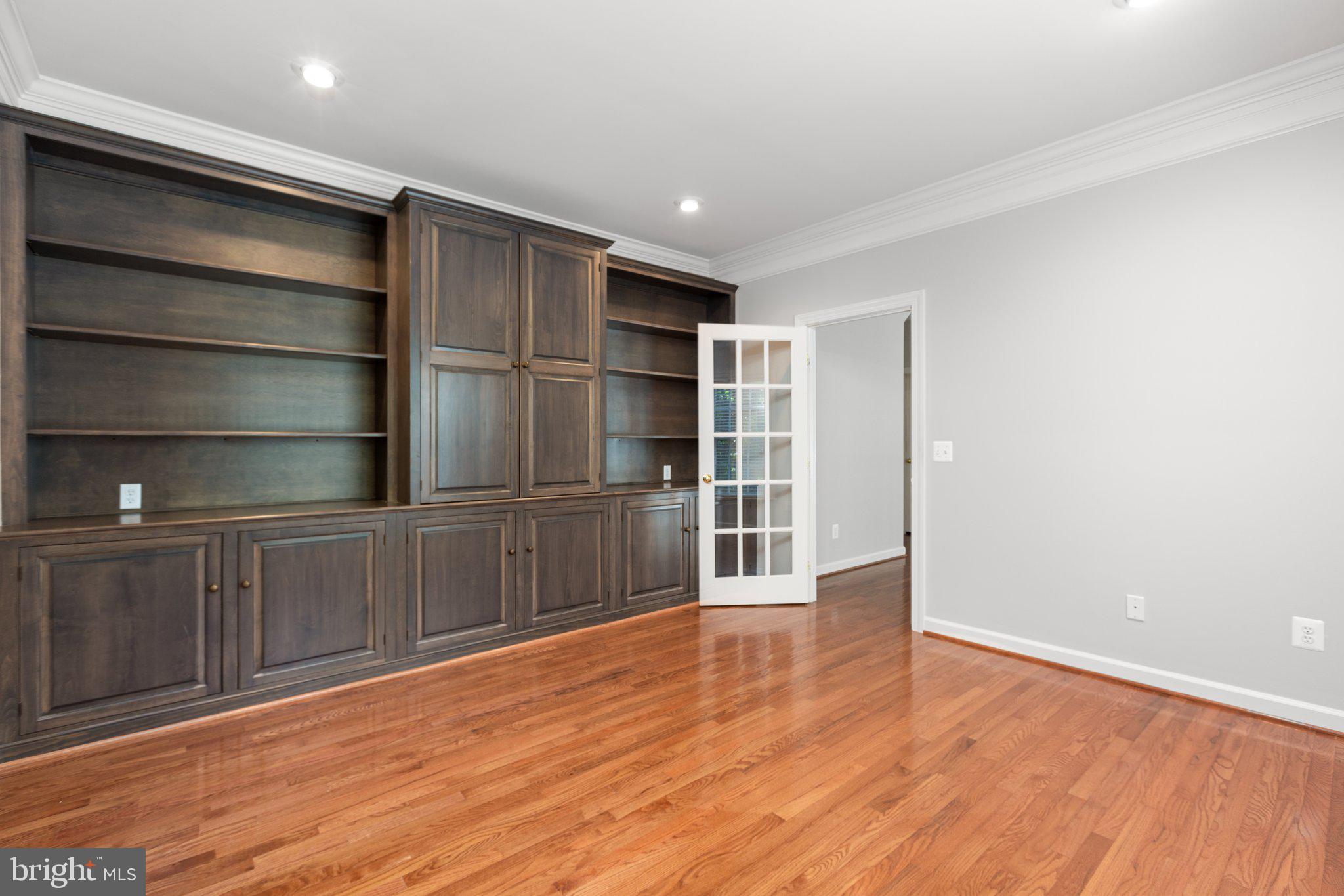 6891 TULIP HILL DRIVE