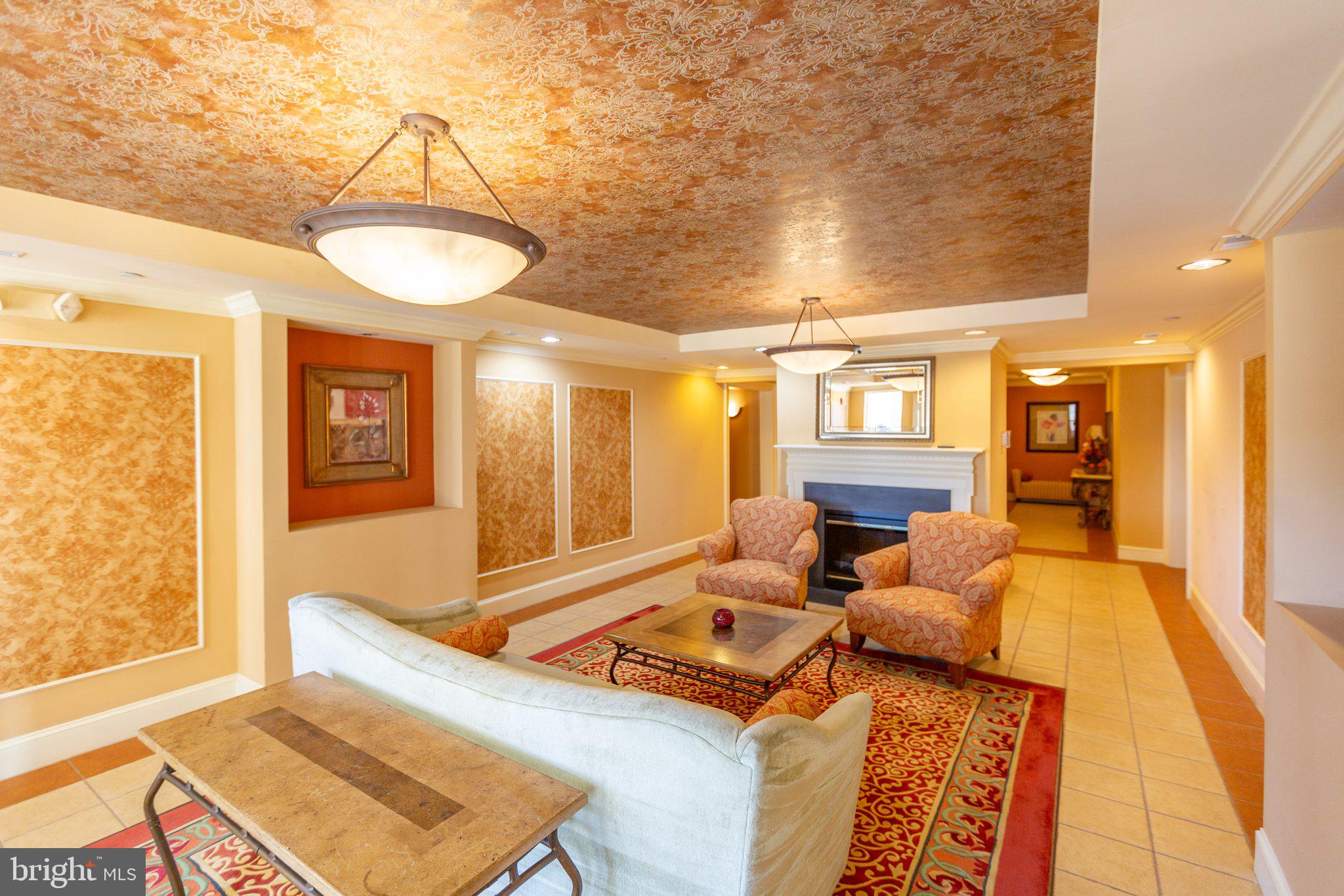 6704 HOLLY FARM LANE UNIT 213