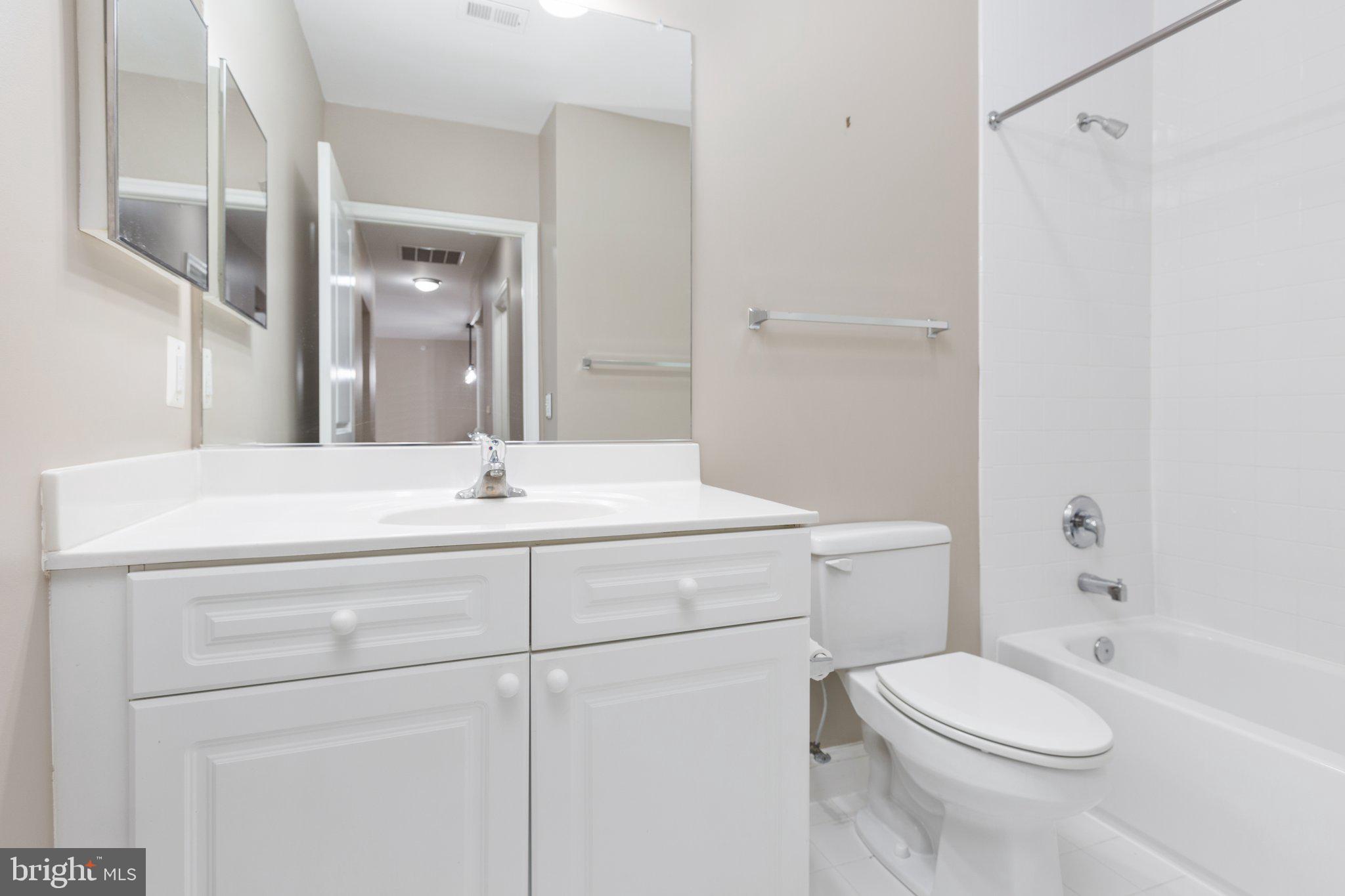 6704 HOLLY FARM LANE UNIT 213