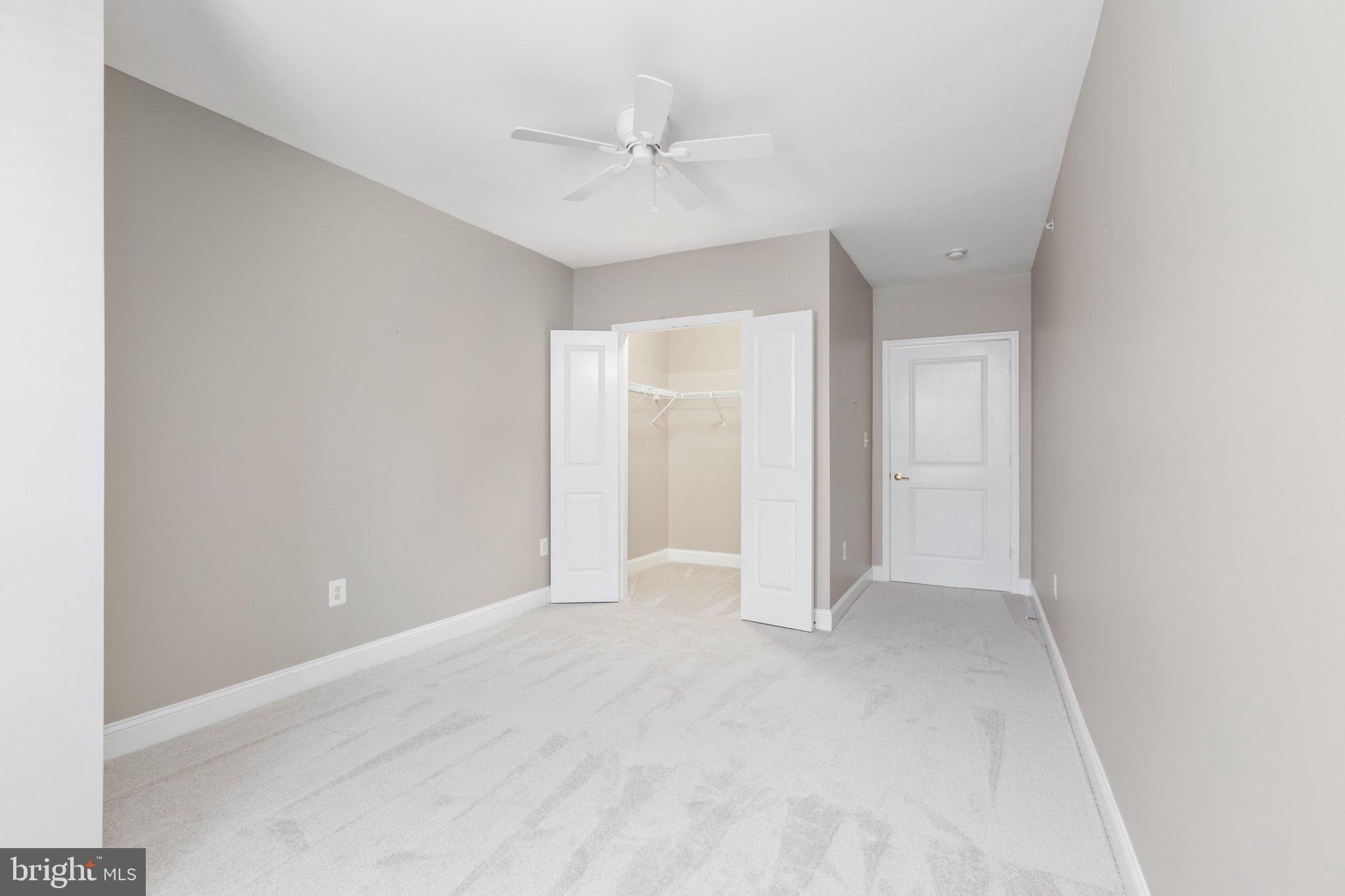 6704 HOLLY FARM LANE UNIT 213