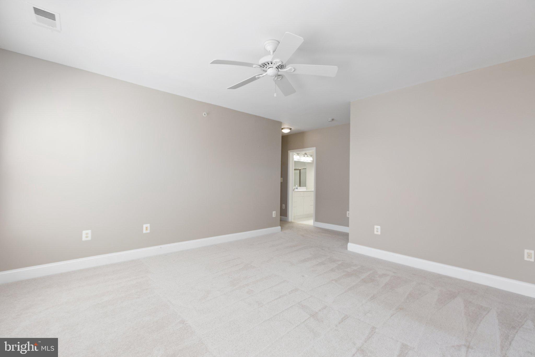 6704 HOLLY FARM LANE UNIT 213