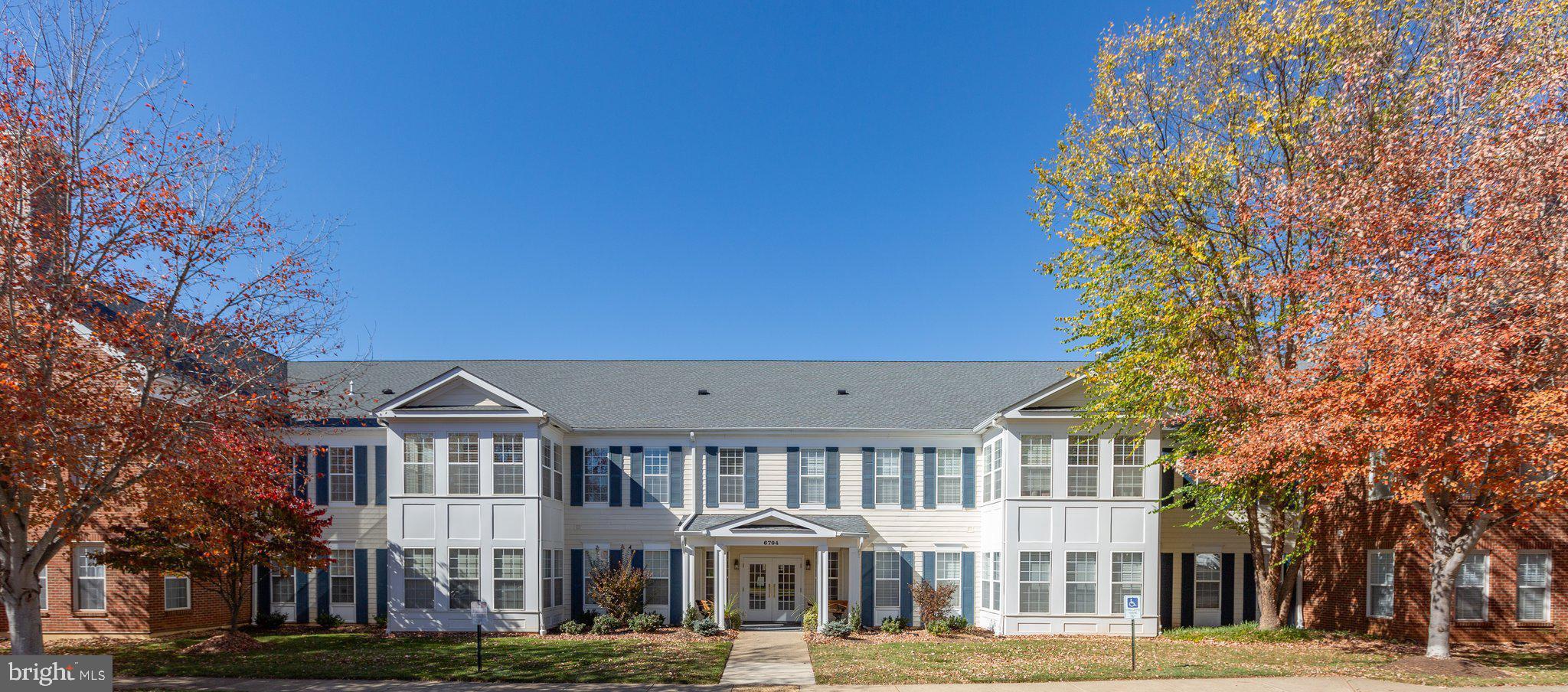 6704 HOLLY FARM LANE UNIT 213