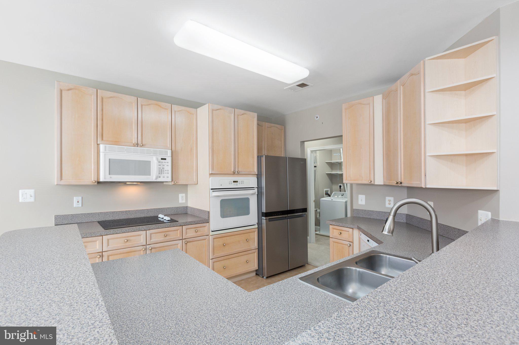 6704 HOLLY FARM LANE UNIT 213