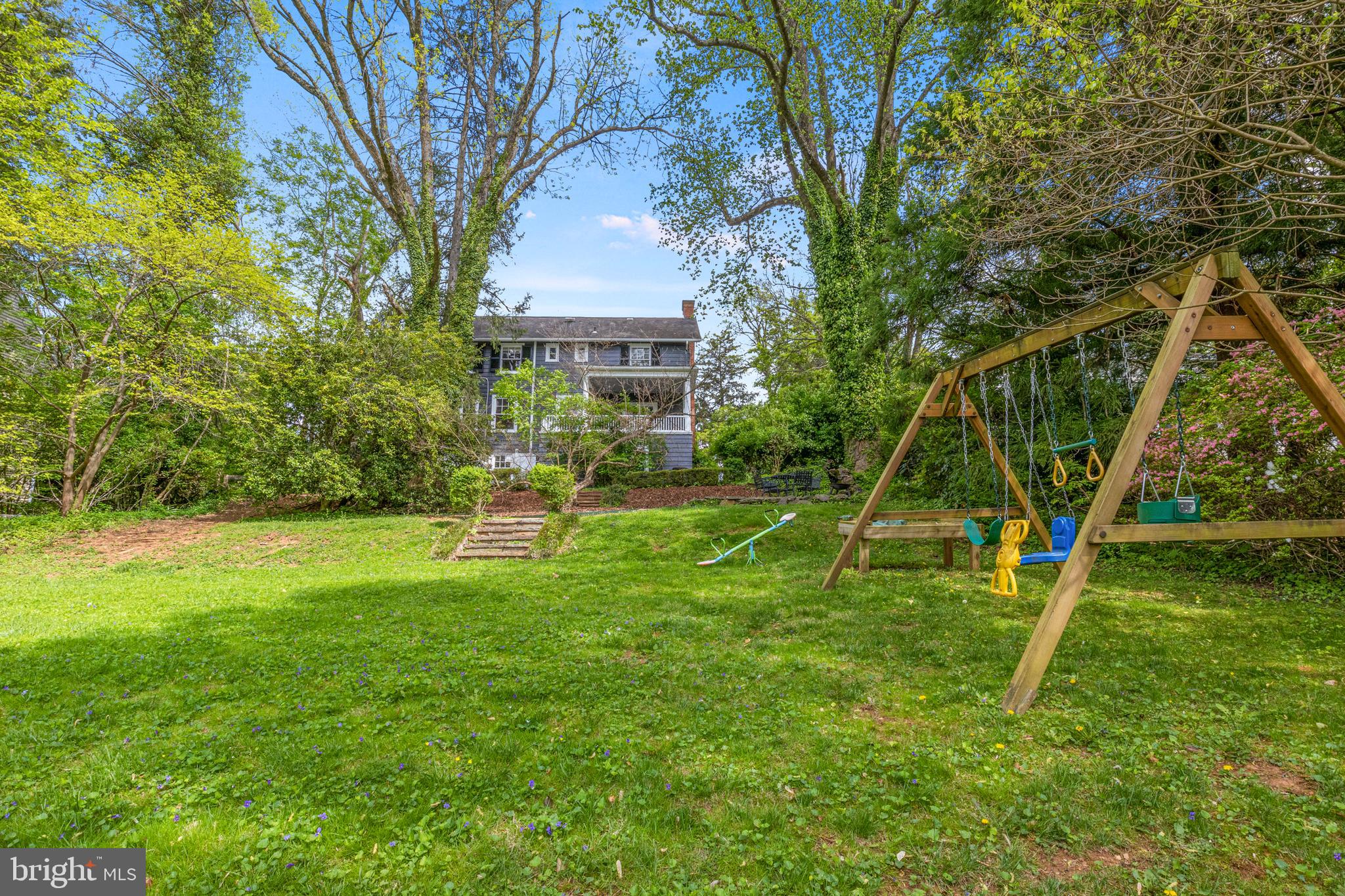 246 WINCHESTER STREET