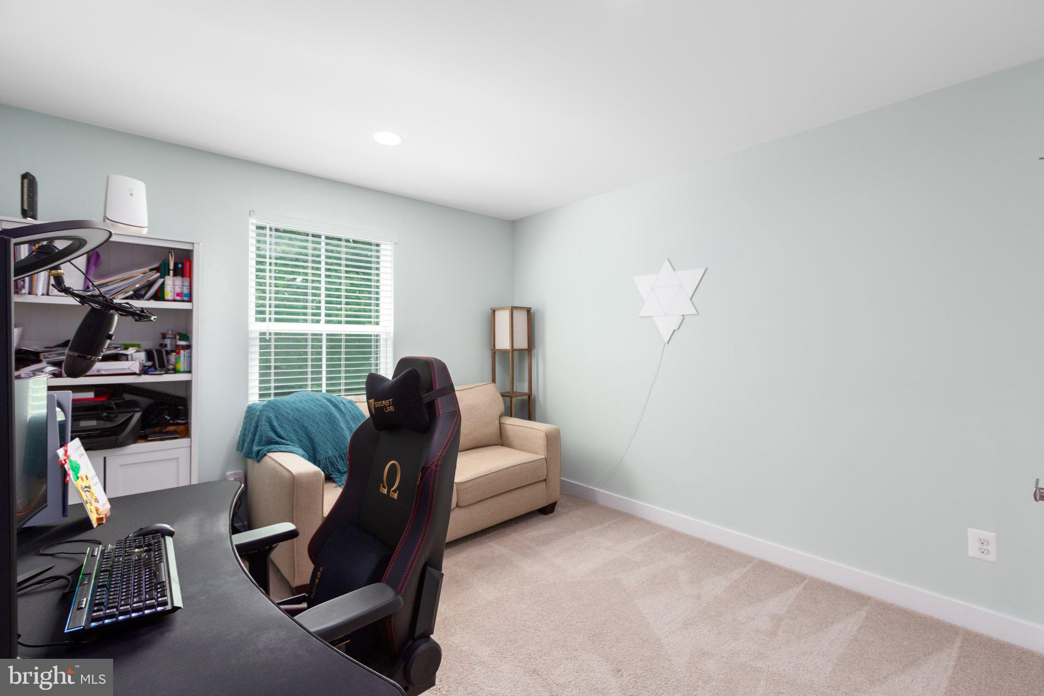 5180 ISLAND COURT