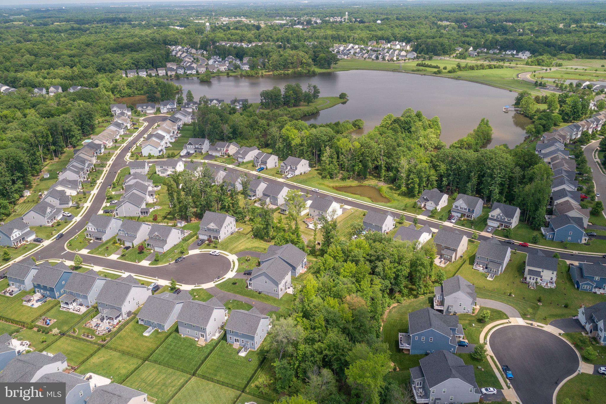5180 ISLAND COURT