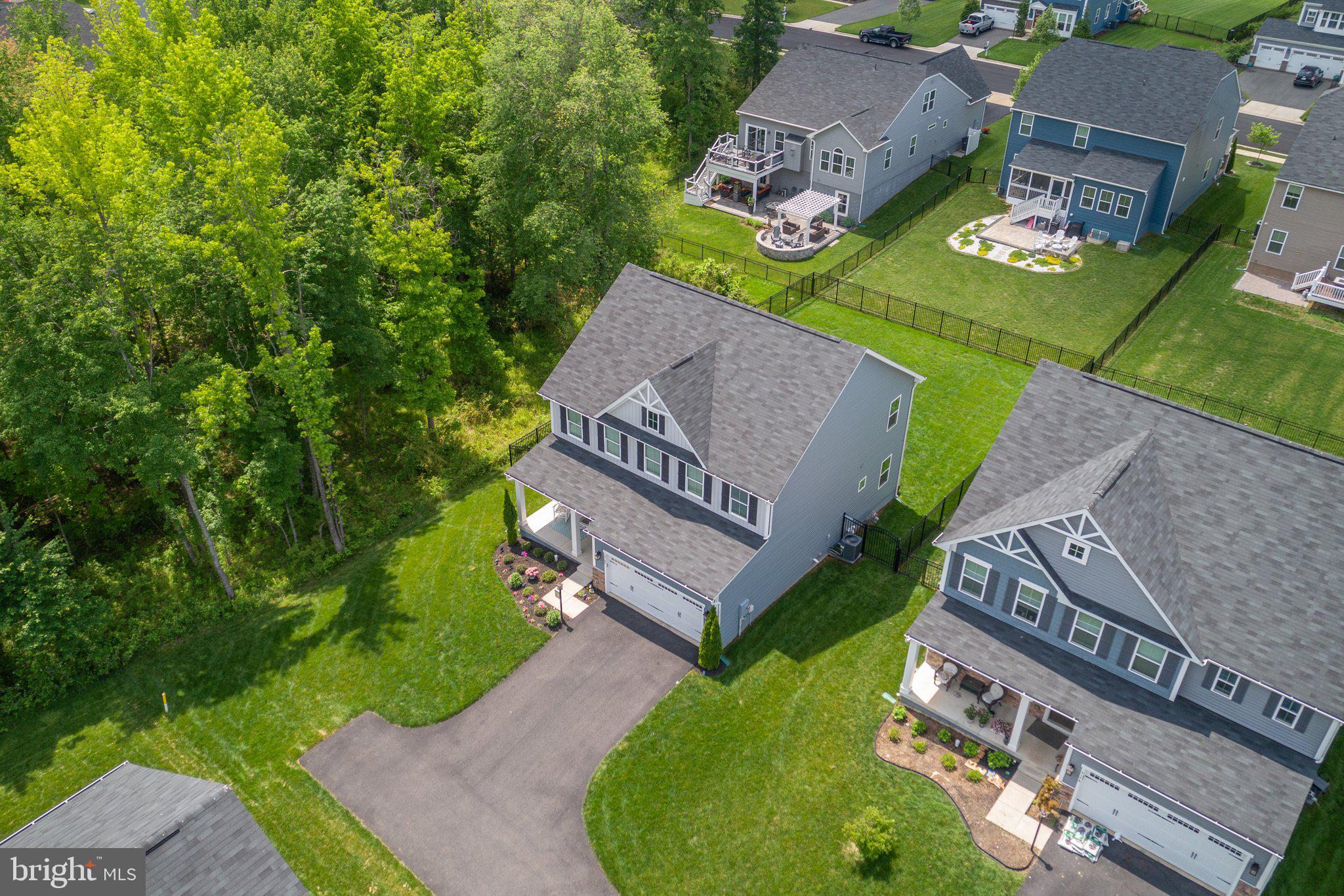 5180 ISLAND COURT