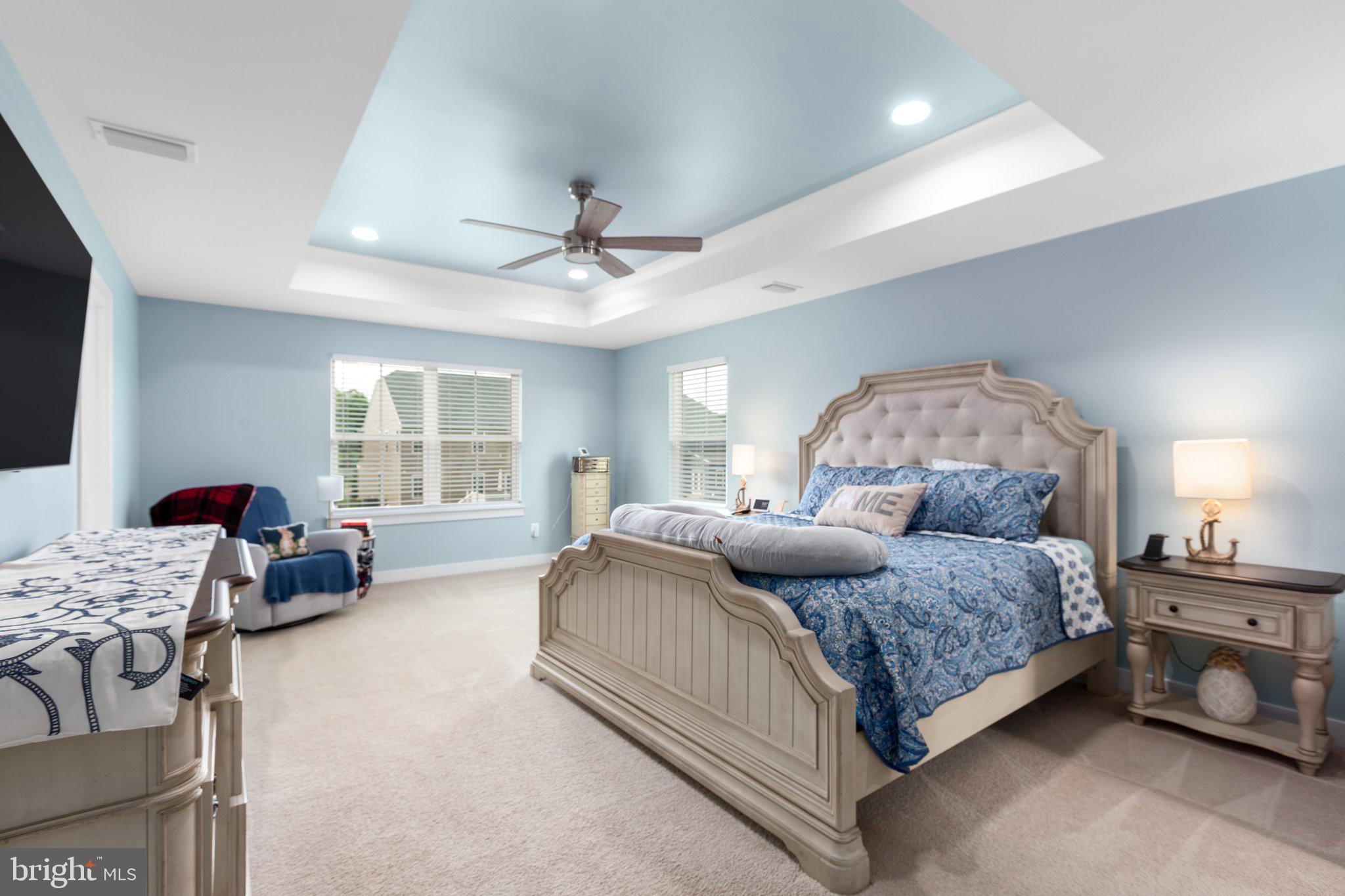 5180 ISLAND COURT