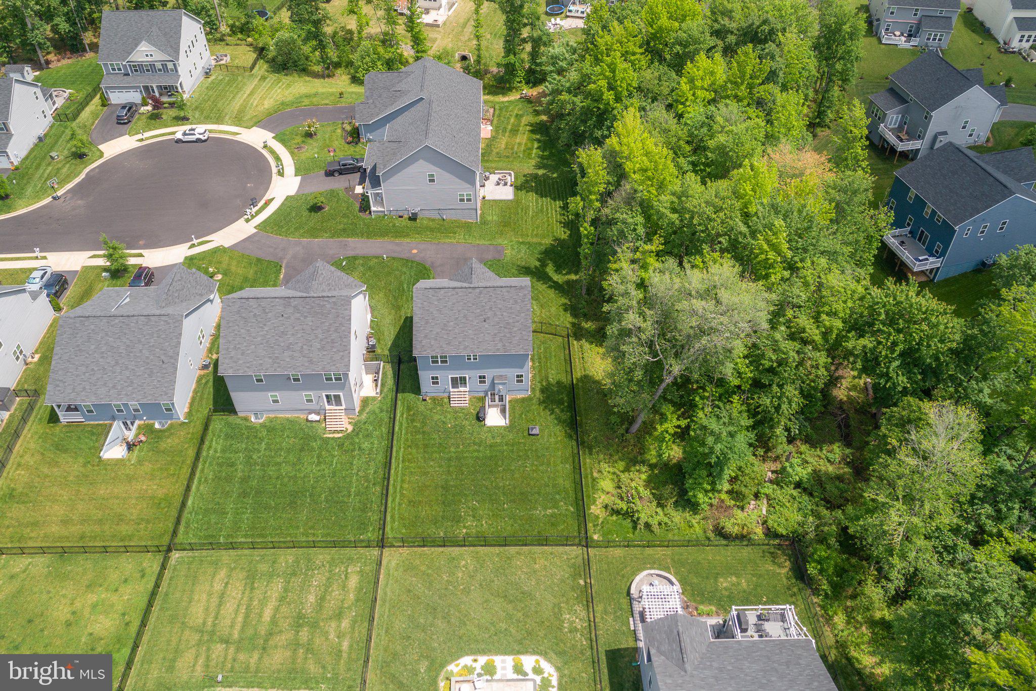 5180 ISLAND COURT
