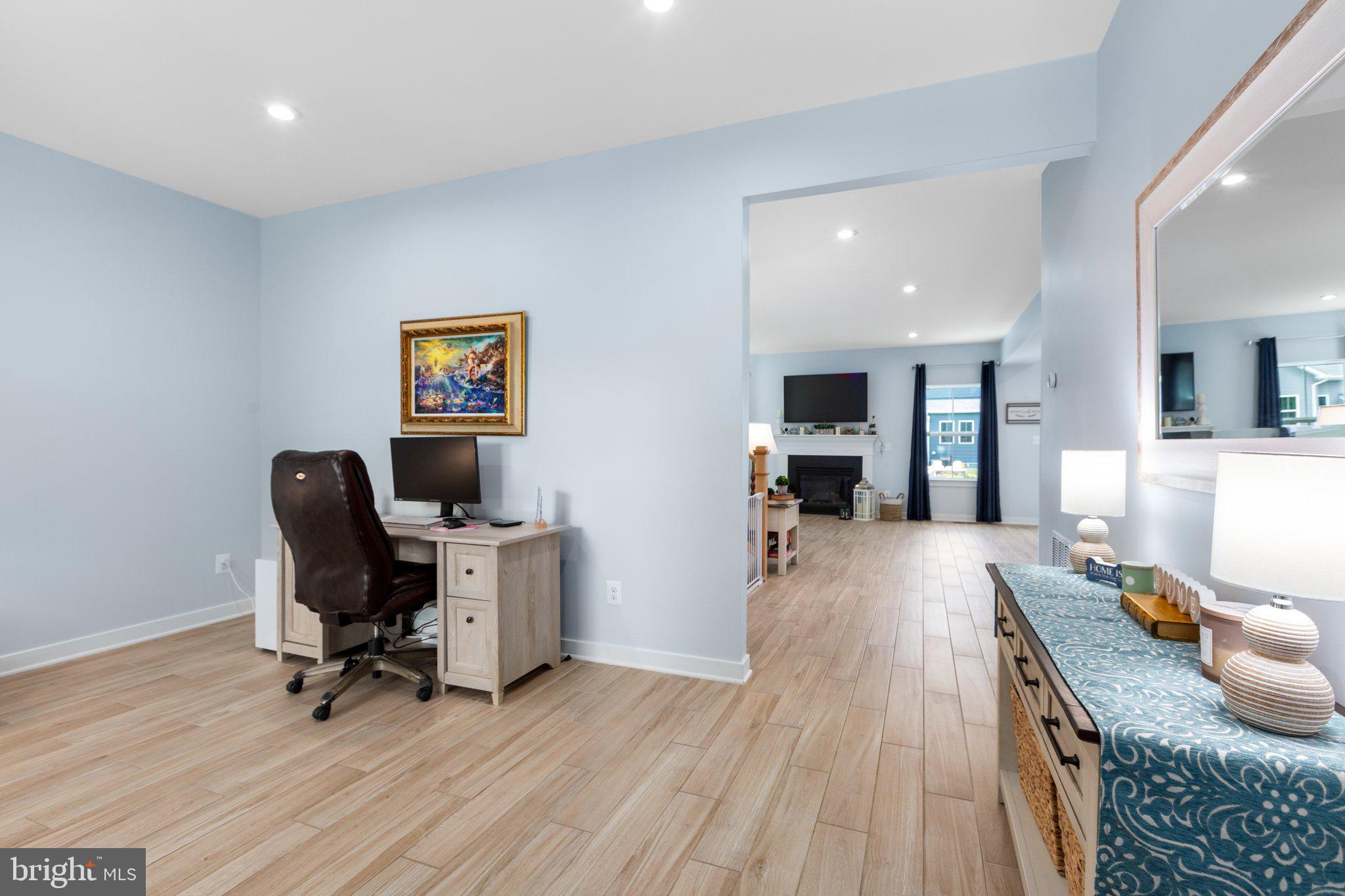 5180 ISLAND COURT