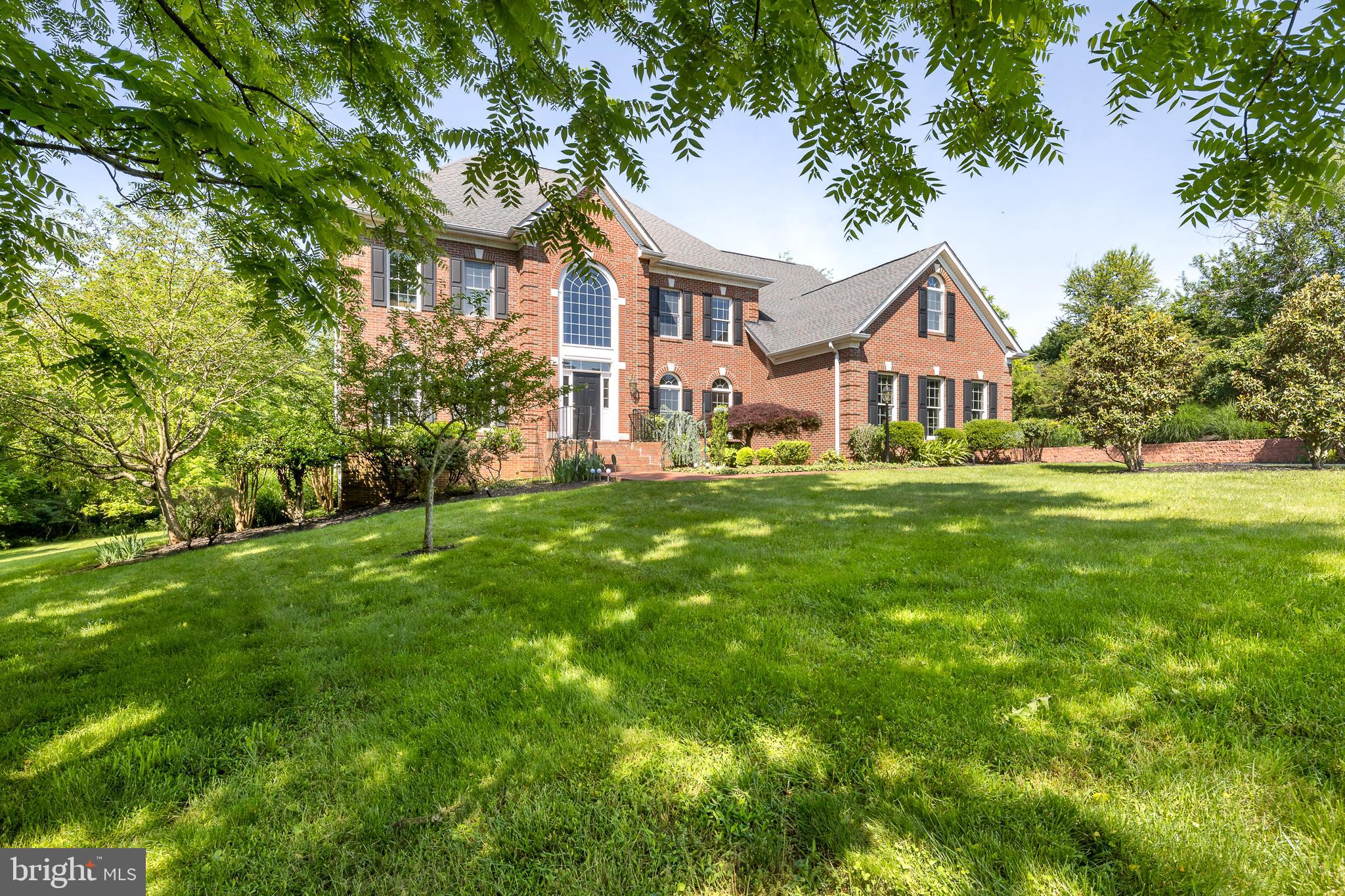 7819 WELLINGTON DRIVE