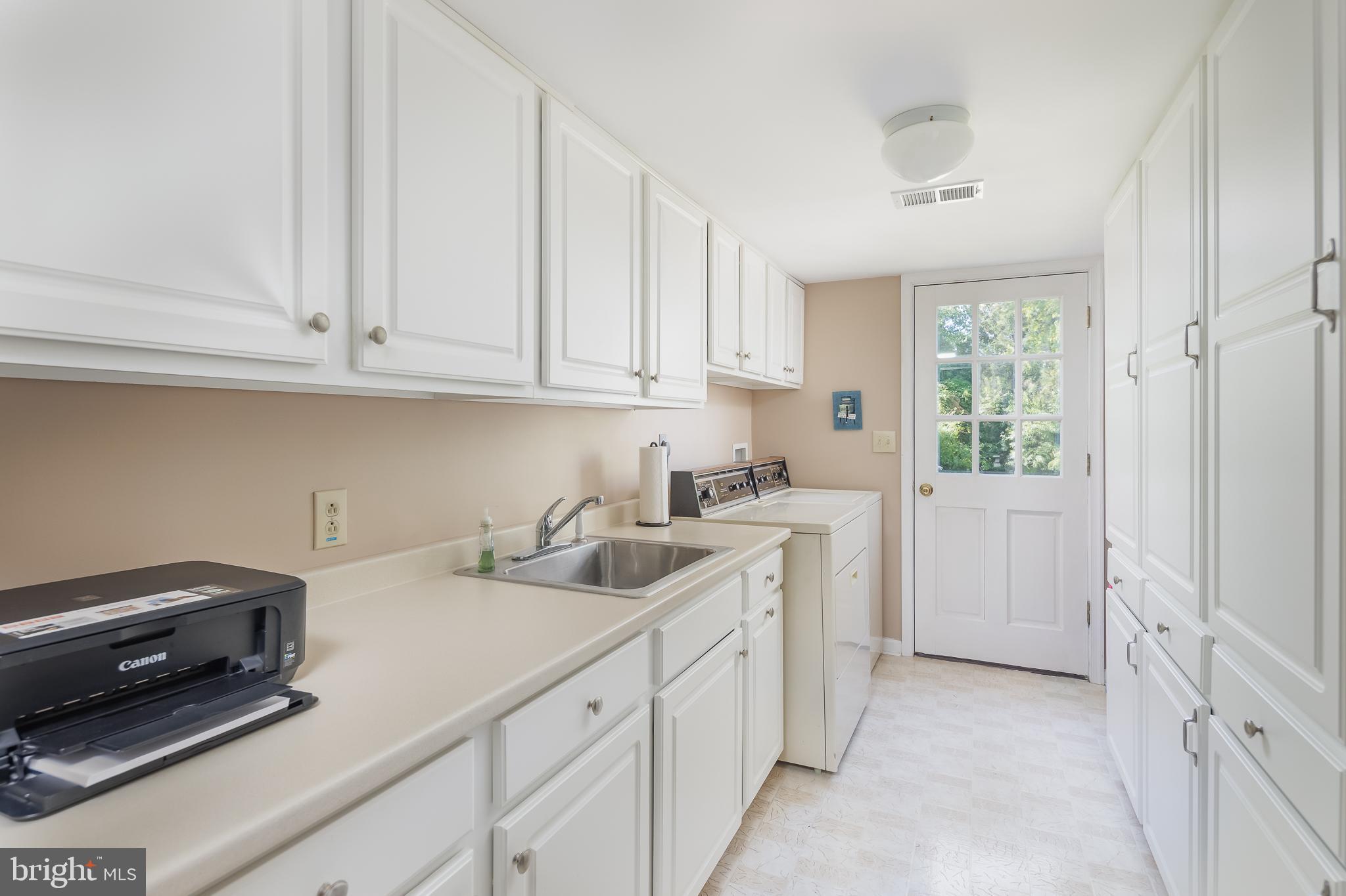 6349 NORDIX DRIVE