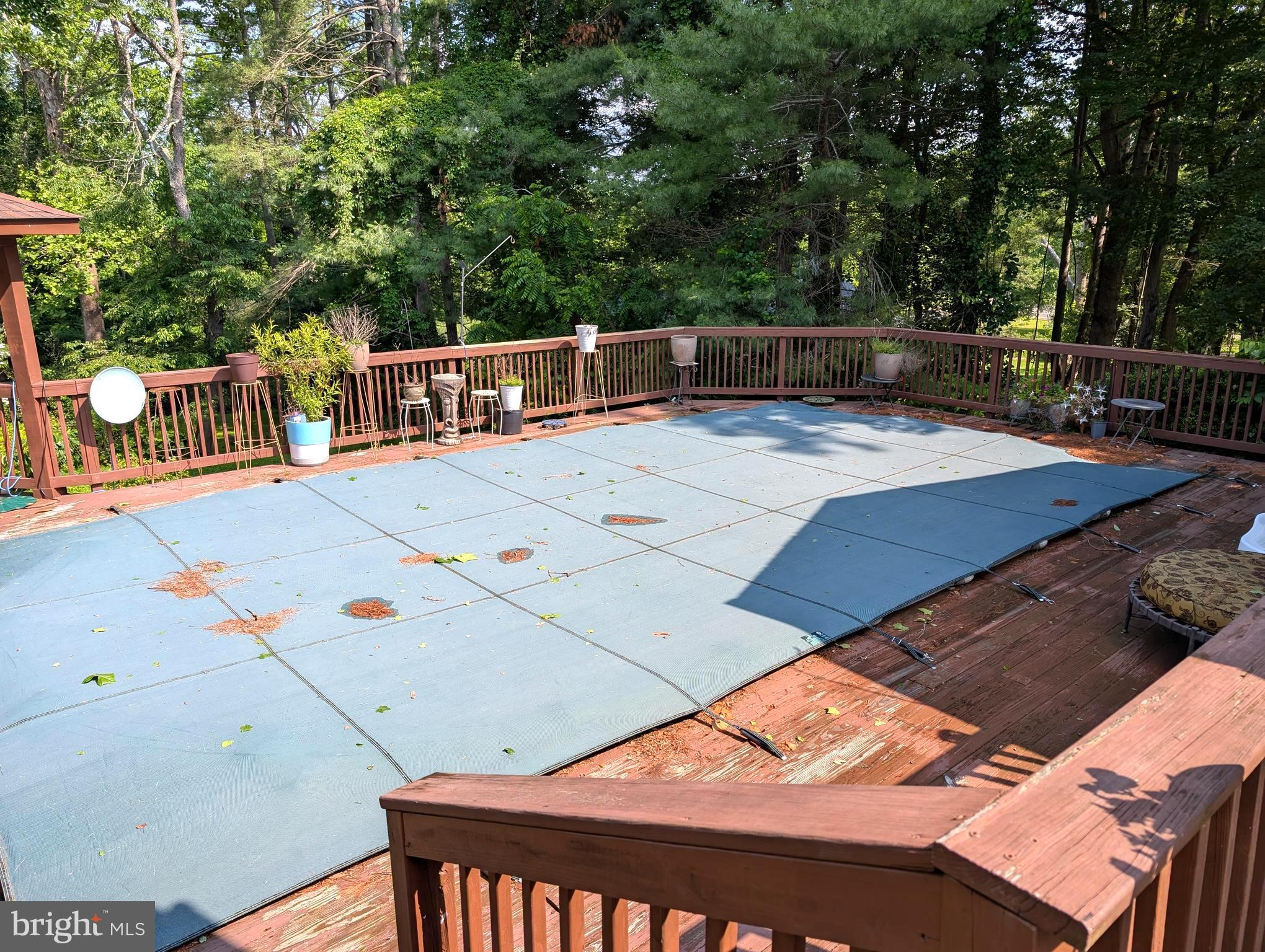 7022 STAFFORD STREET