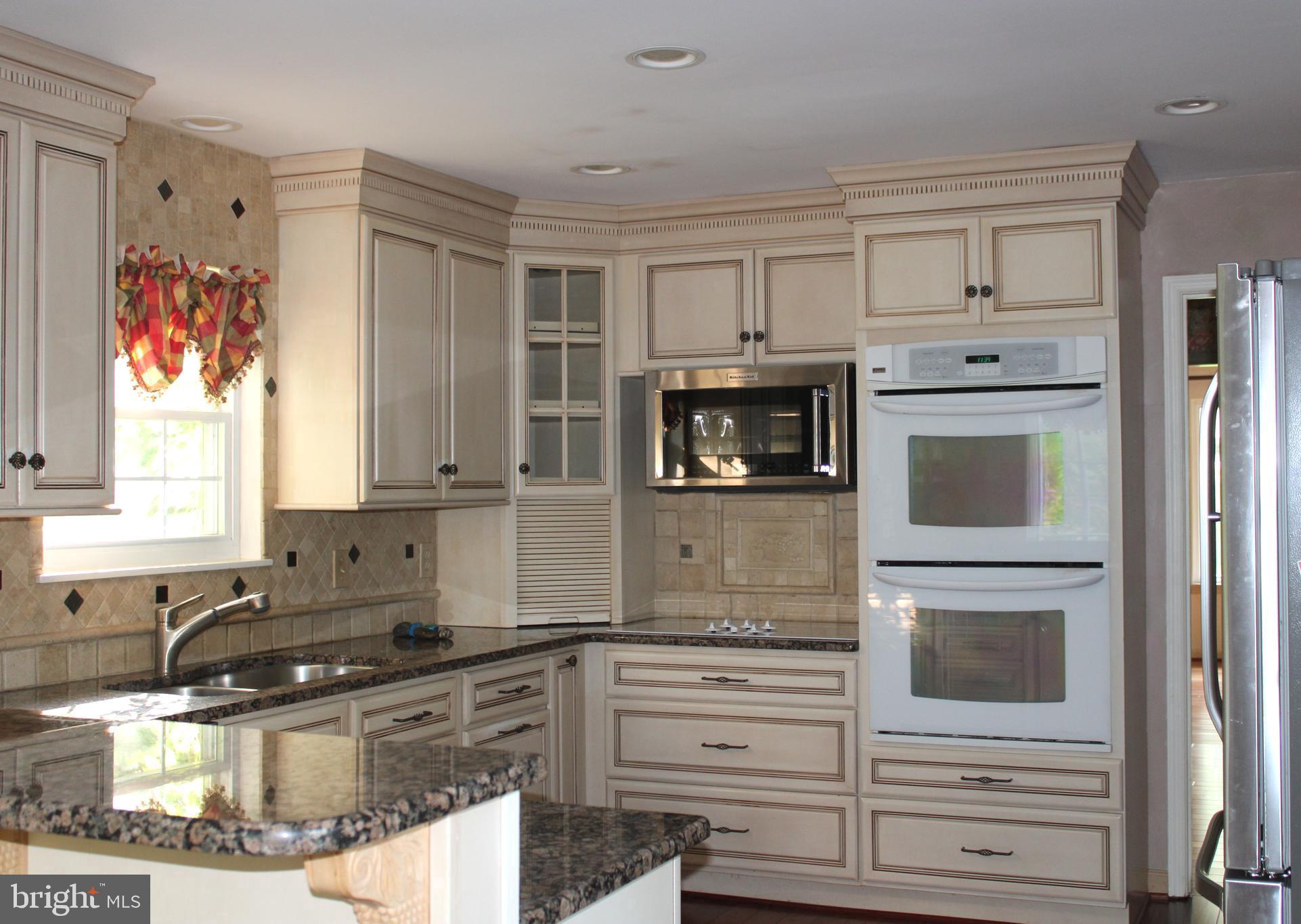 7022 STAFFORD STREET