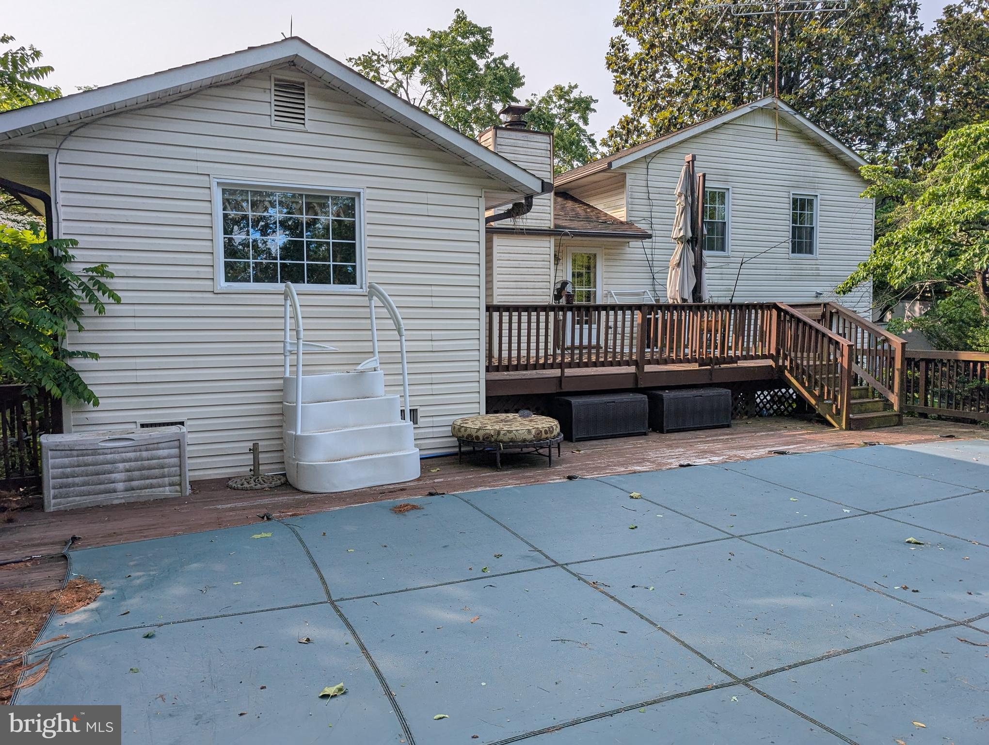 7022 STAFFORD STREET