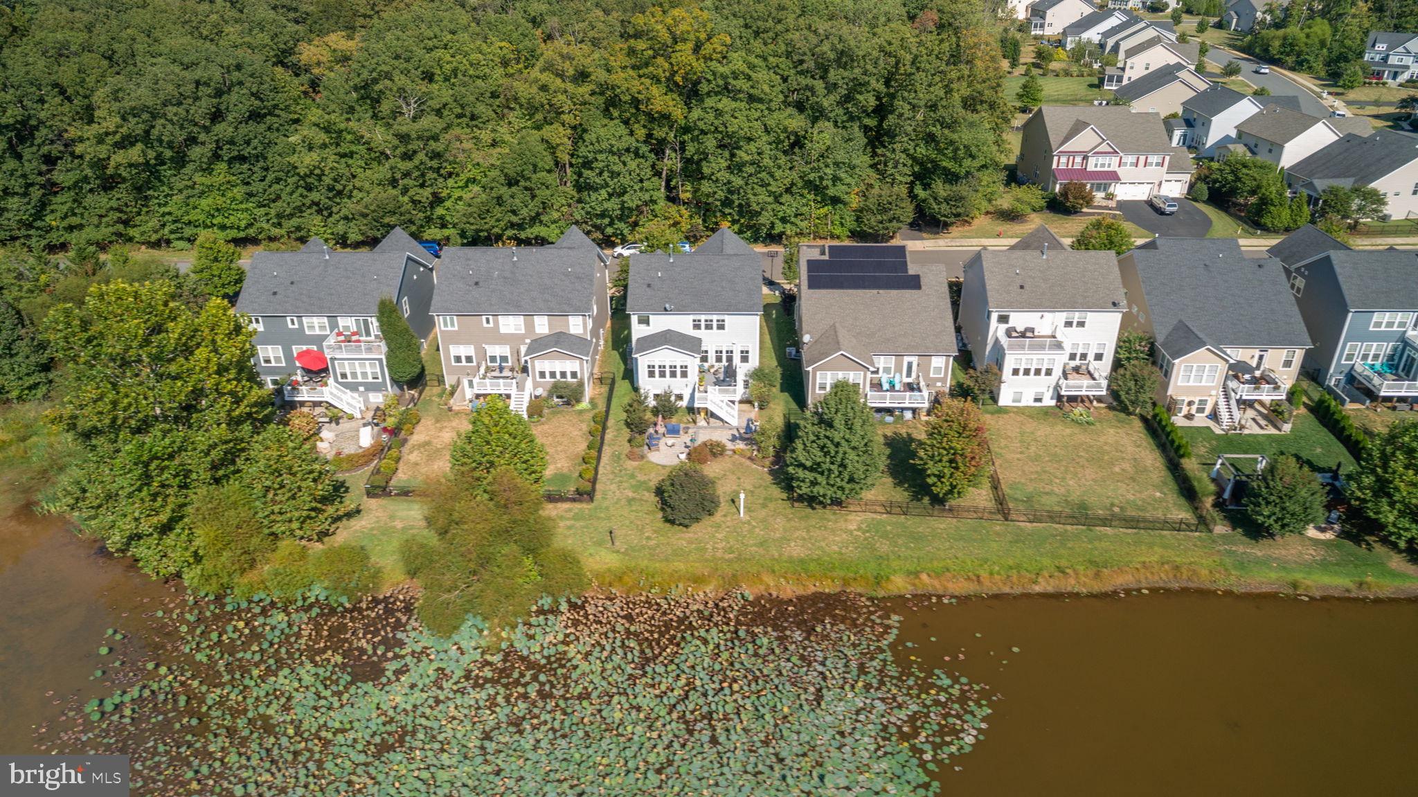 7116 LAKE DRIVE