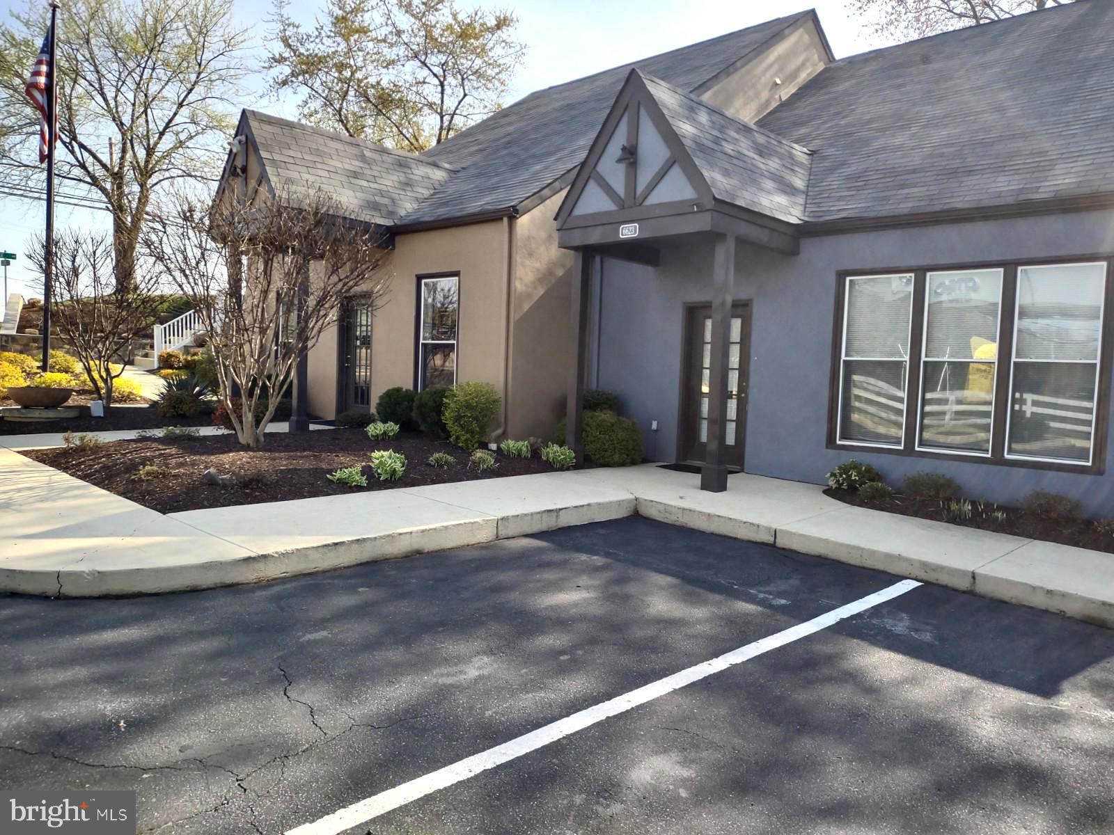 6623 ELECTRIC AVENUE