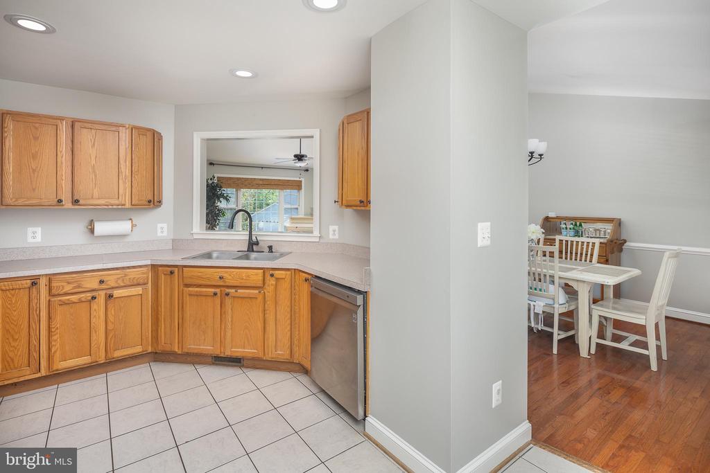 7584 MYERS COURT