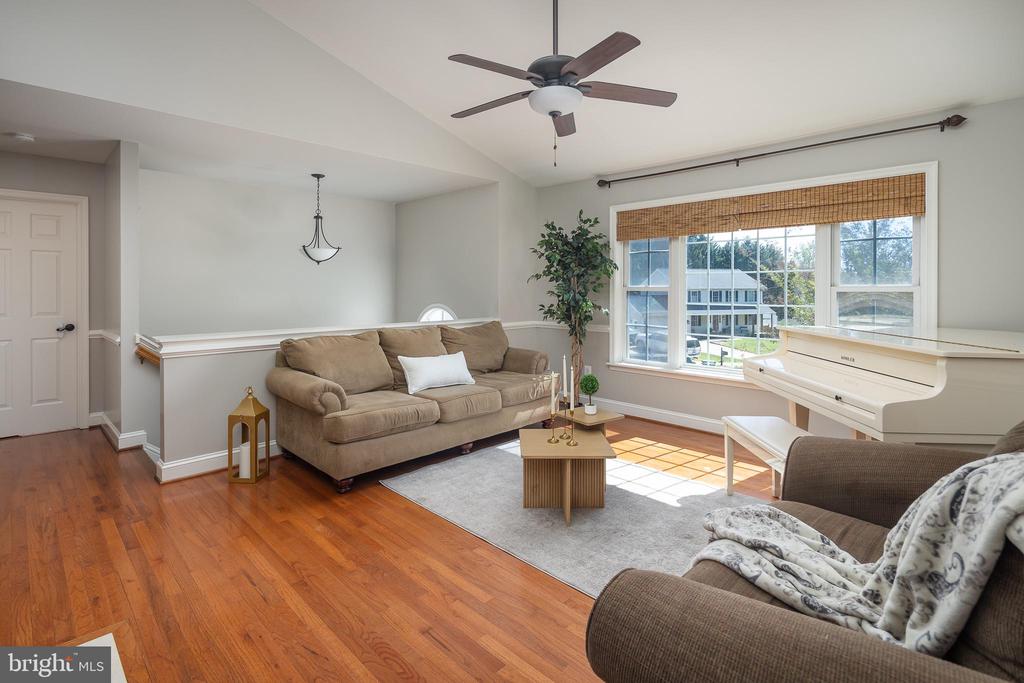 7584 MYERS COURT