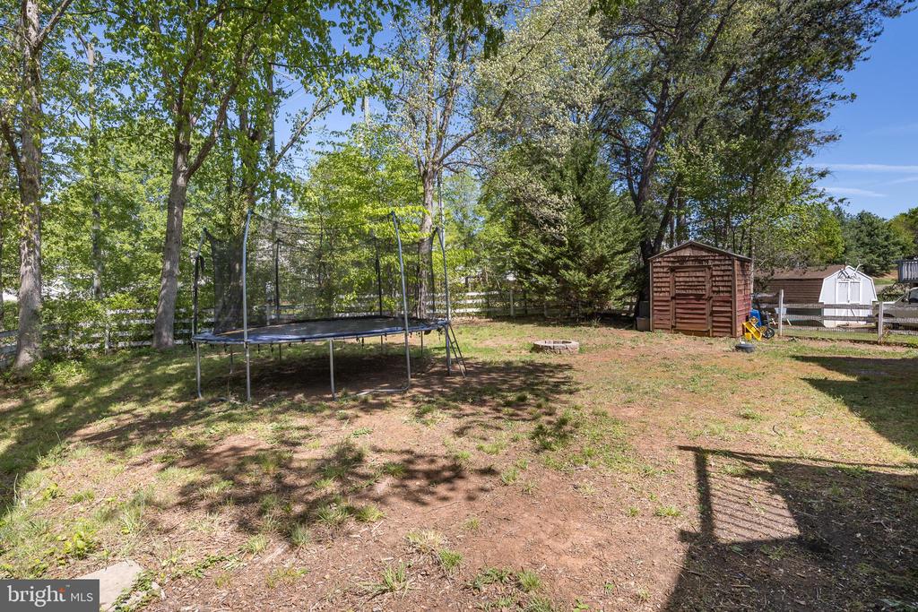 7584 MYERS COURT
