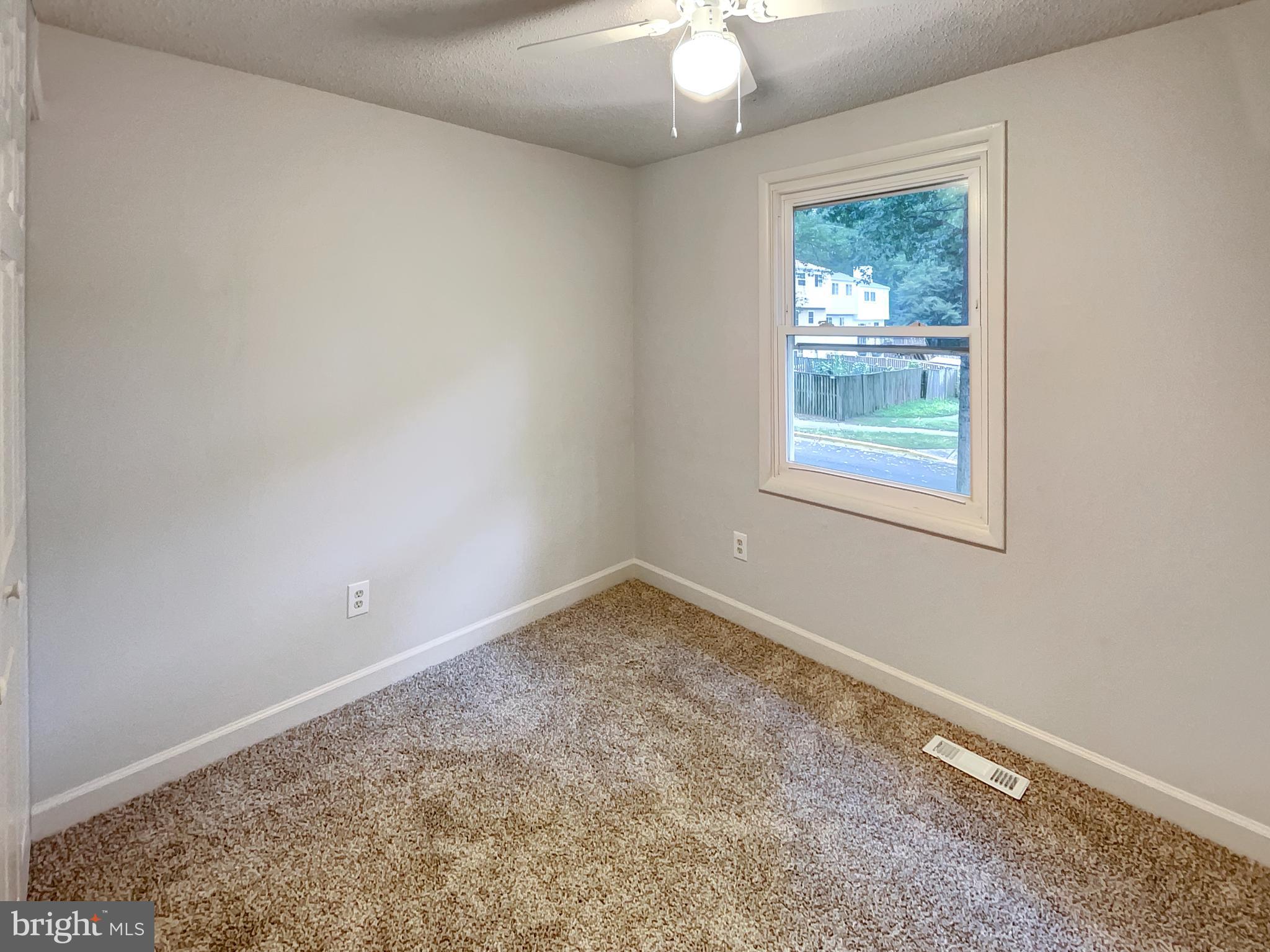 8160 CURVING CREEK COURT