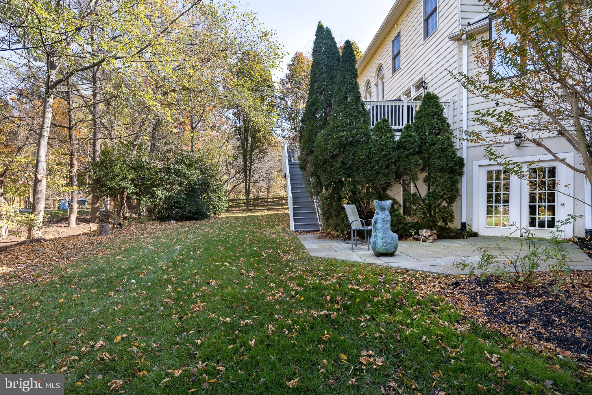 12012 CREEKBEND DRIVE