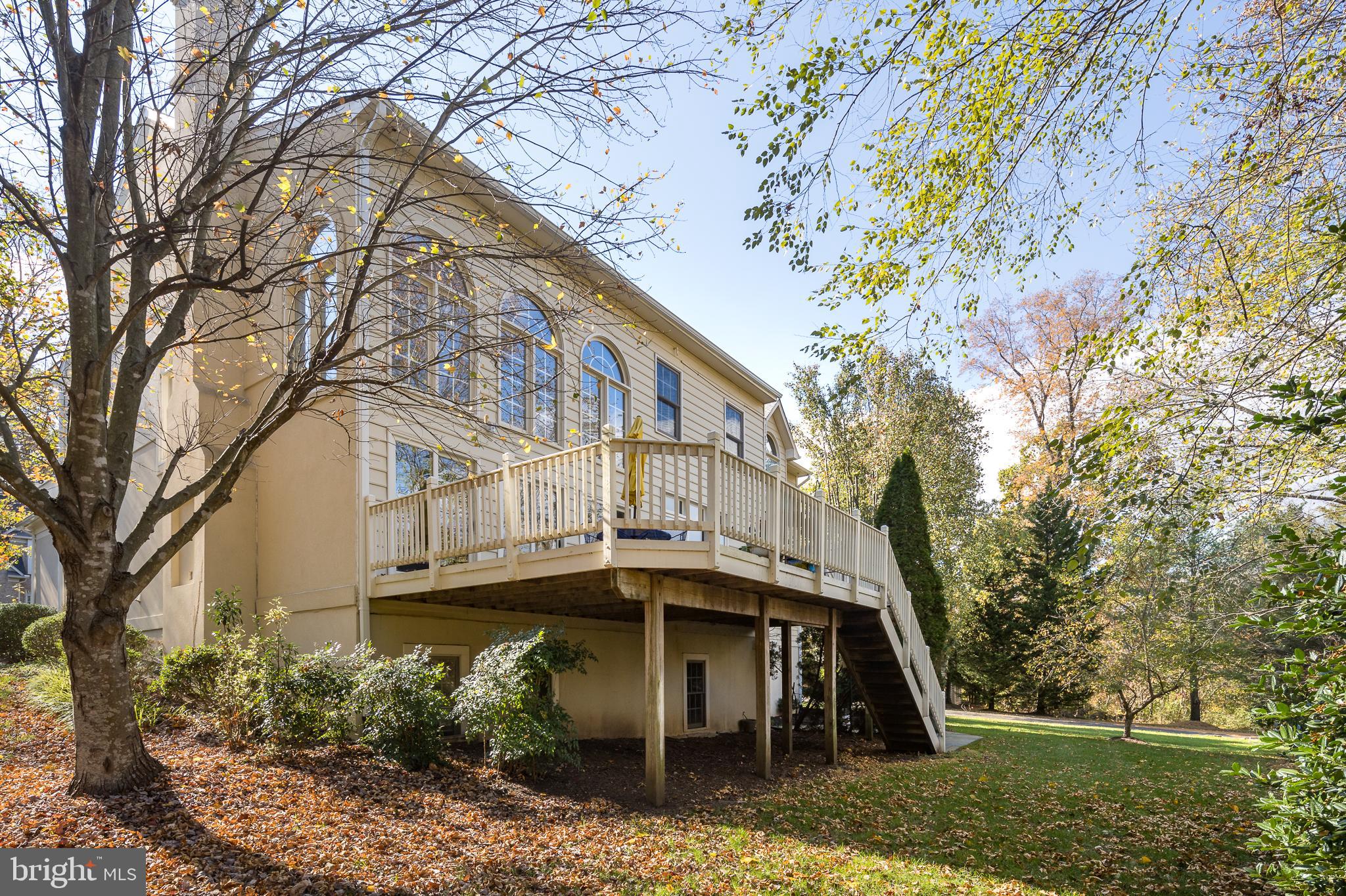 12012 CREEKBEND DRIVE
