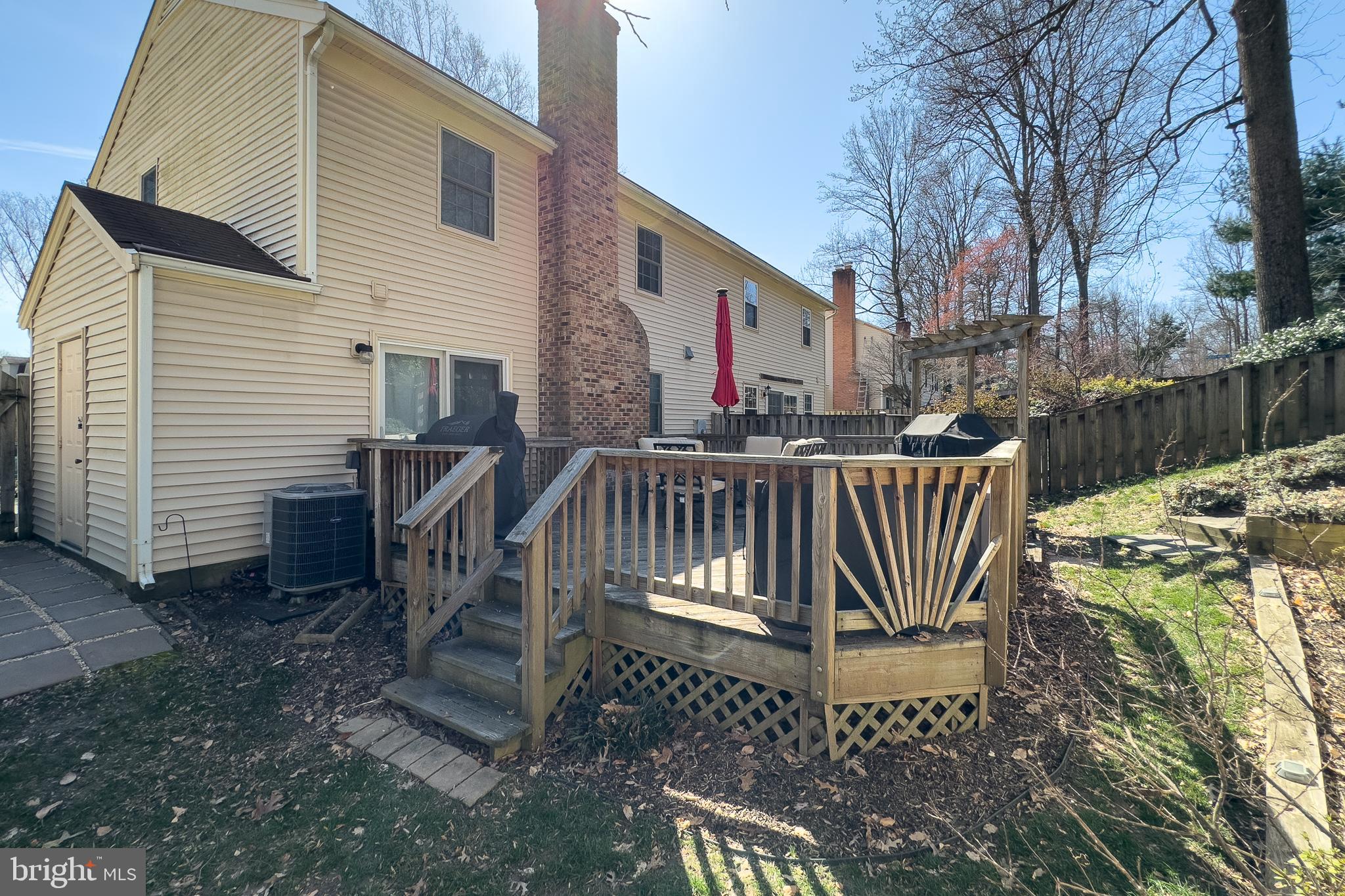 9998 HEMLOCK WOODS LANE