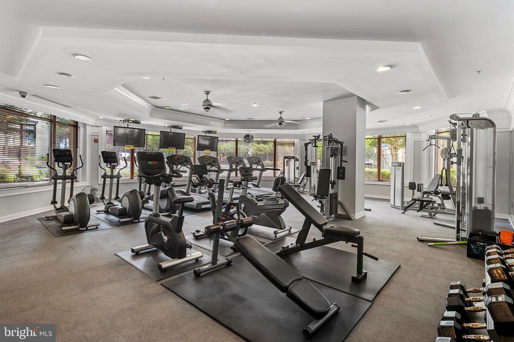 12000 MARKET STREET T90