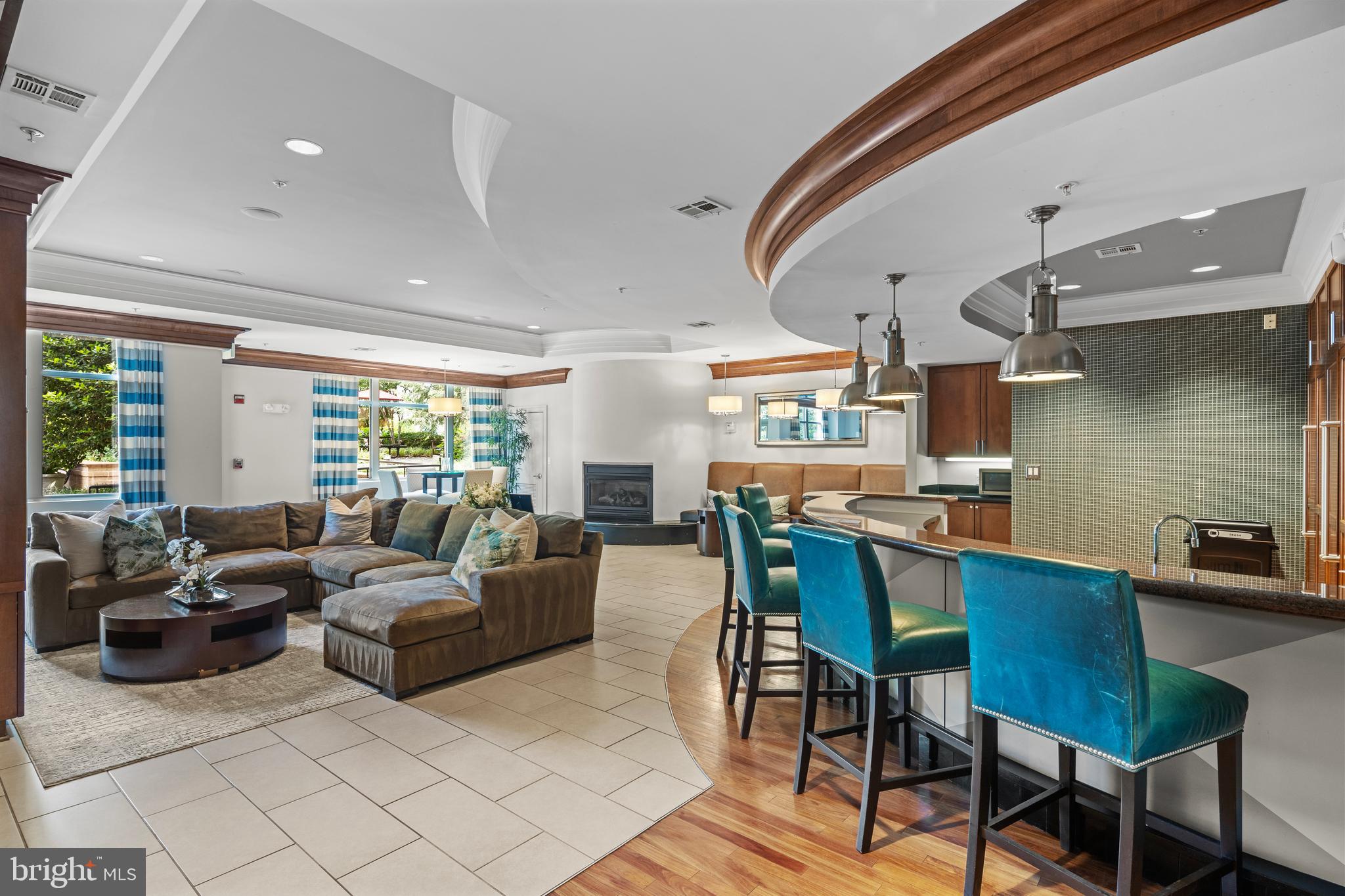 12000 MARKET STREET T90