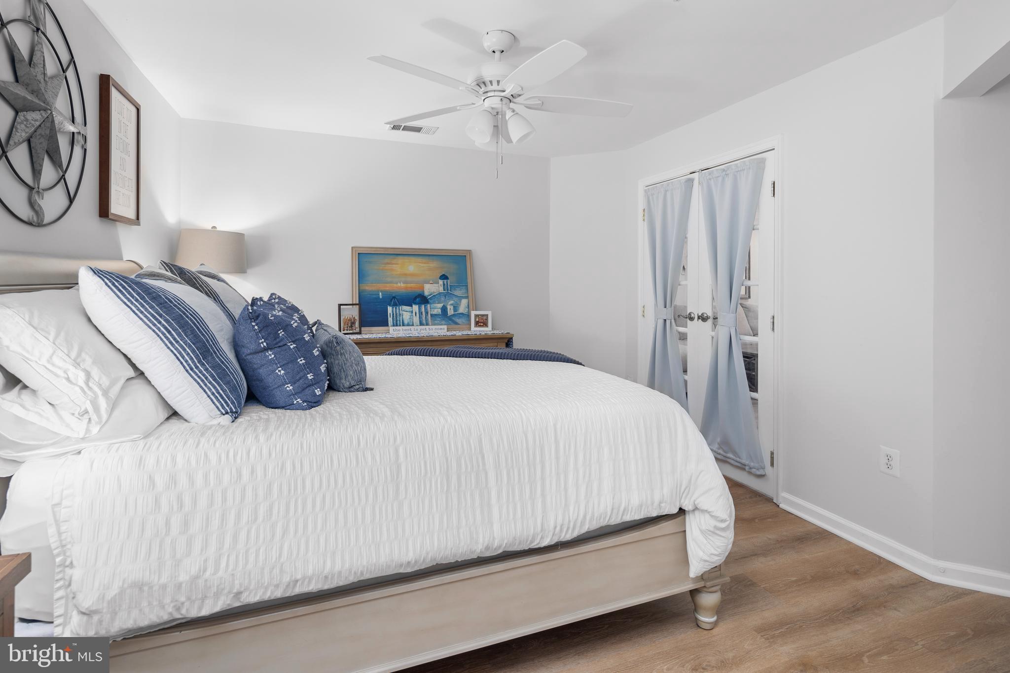 12000 MARKET STREET T90