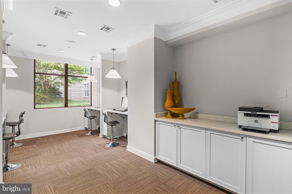 12000 MARKET STREET T90