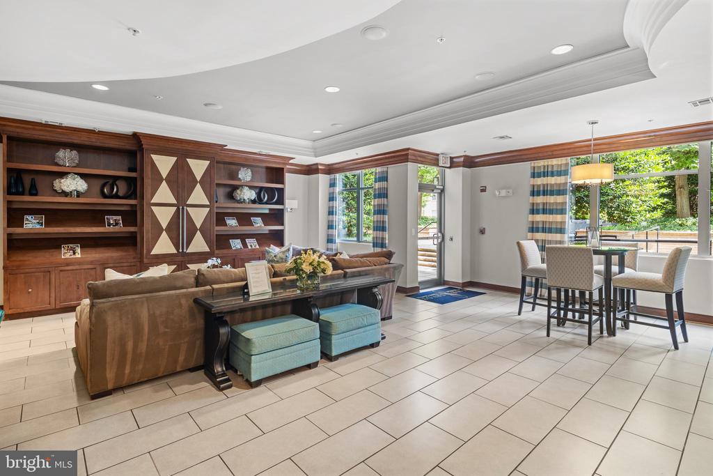 12000 MARKET STREET T90