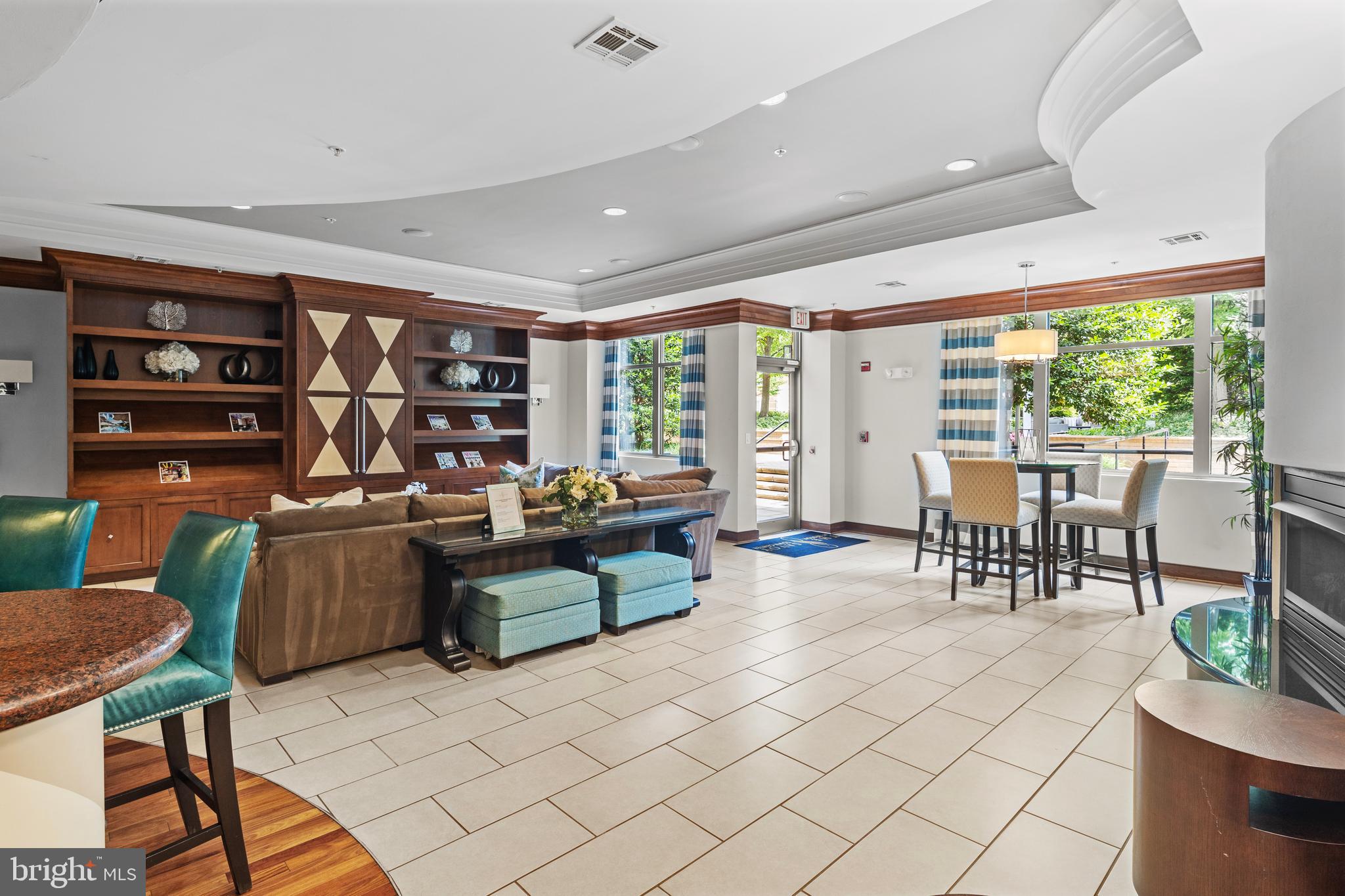 12000 MARKET STREET T90