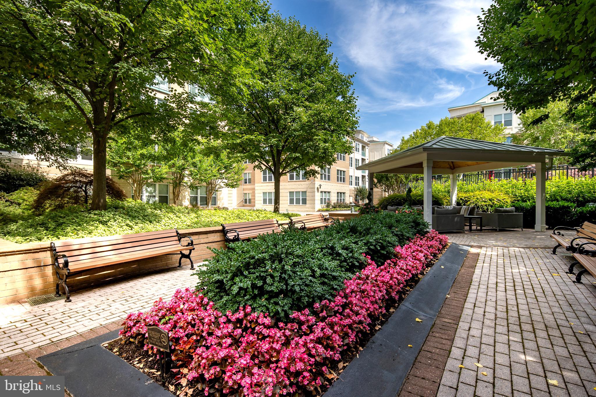 12000 MARKET STREET T90