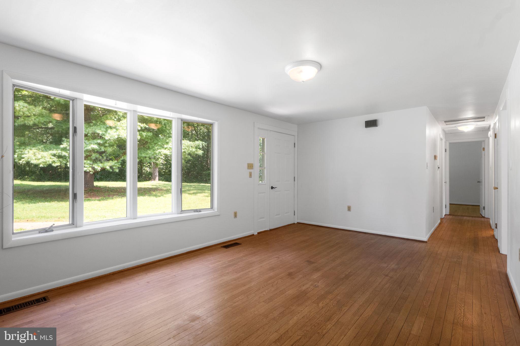21087 GOLDFINCH LANE