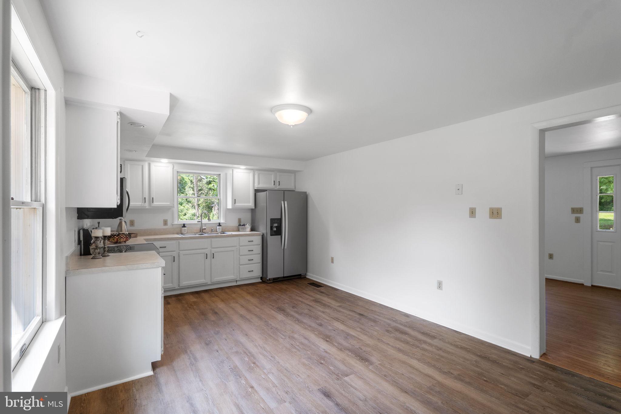 21087 GOLDFINCH LANE