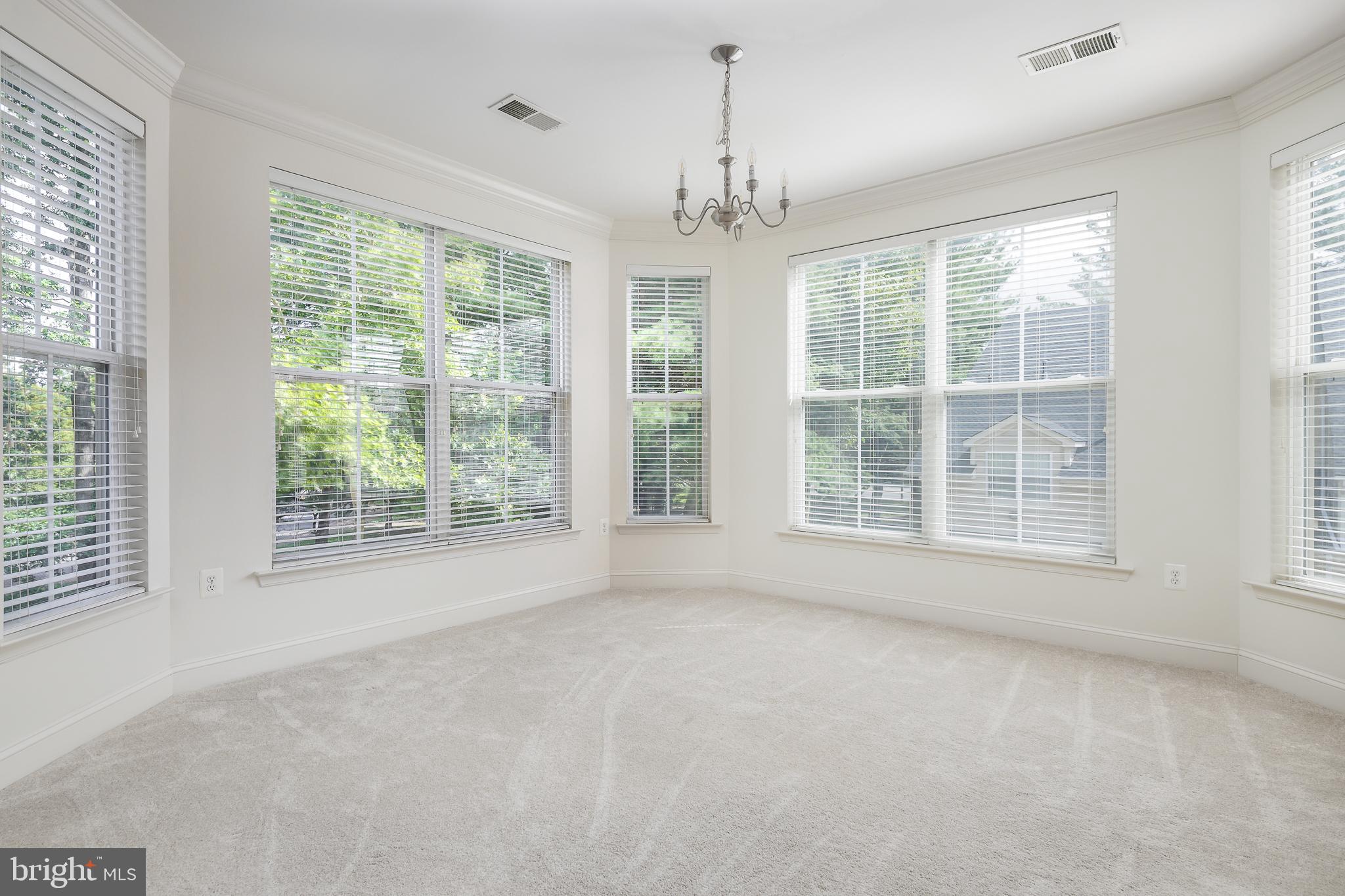 8600 LIBERTY TRAIL 206
