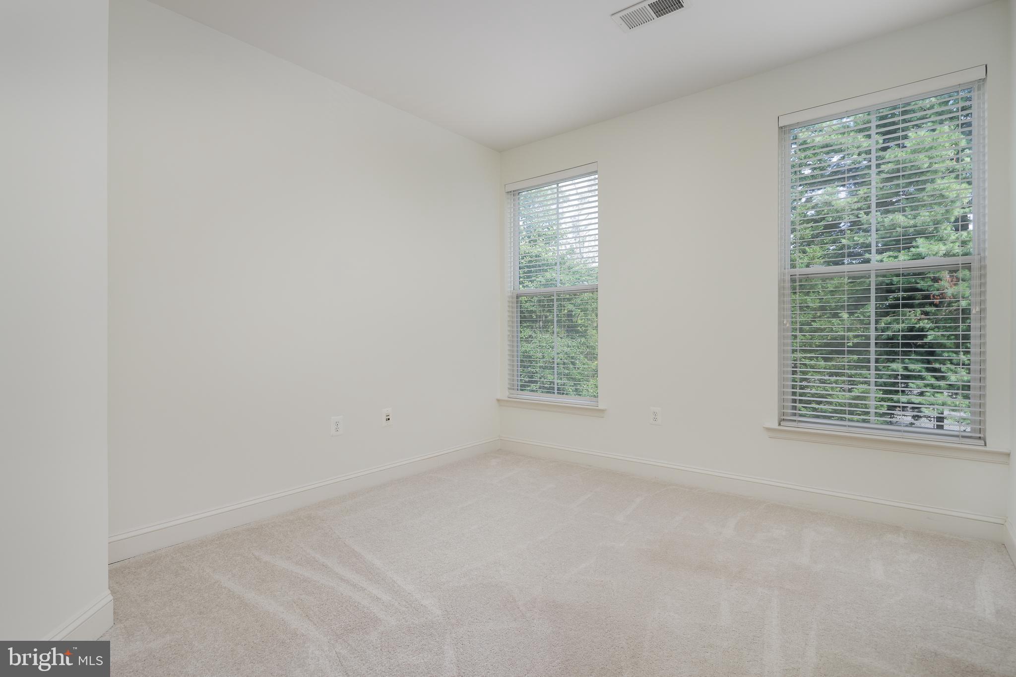 8600 LIBERTY TRAIL 206