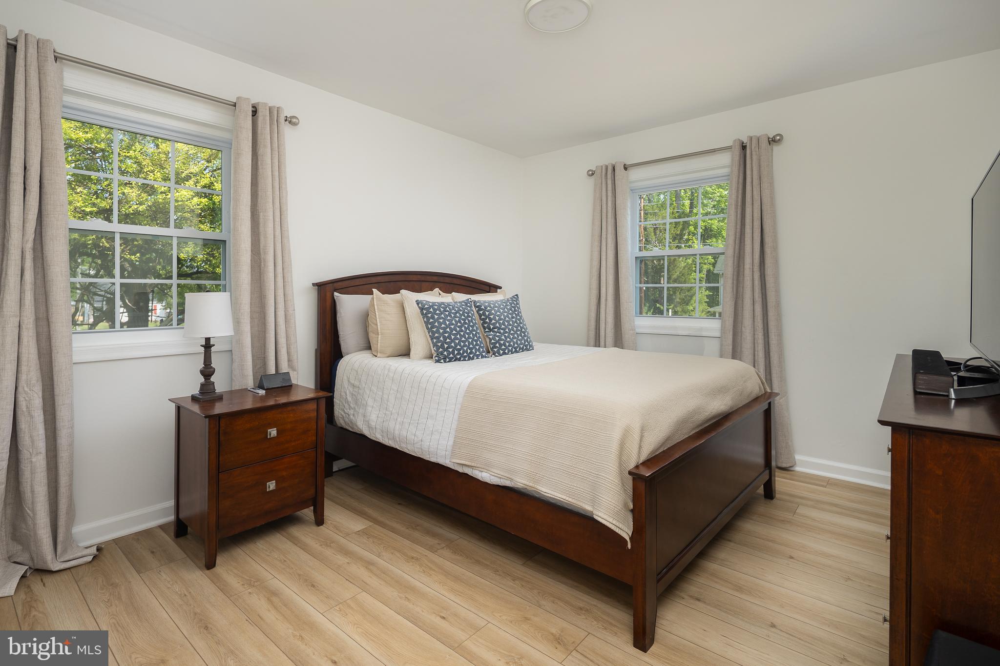285 MANASSAS DRIVE
