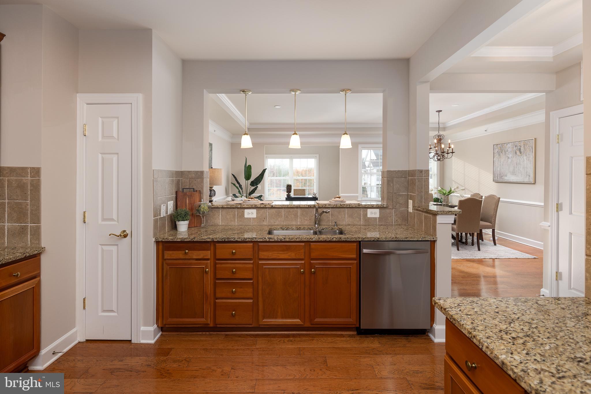 15231 ROYAL CREST DRIVE 307