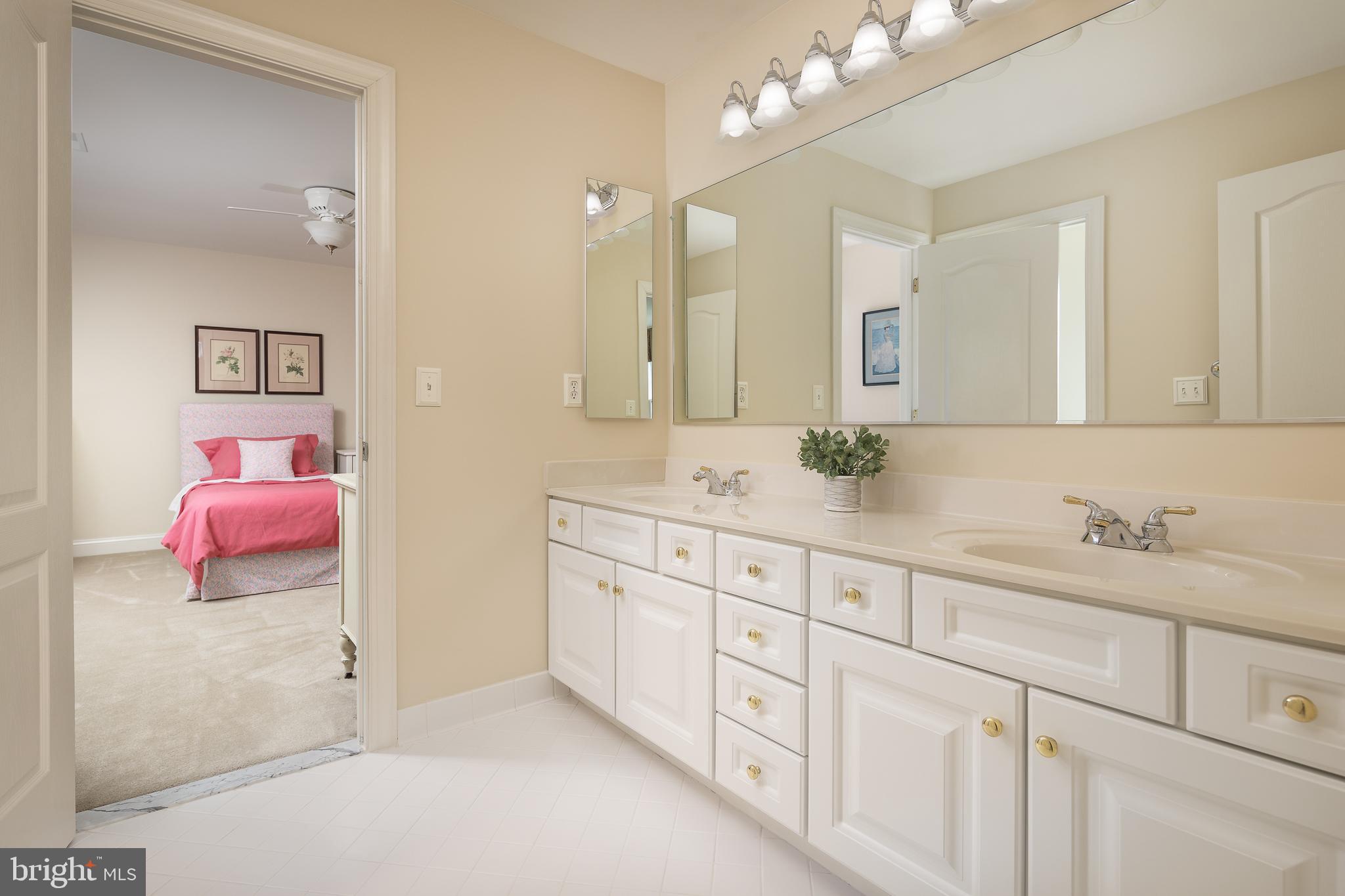 13004 HYLAMORE COURT