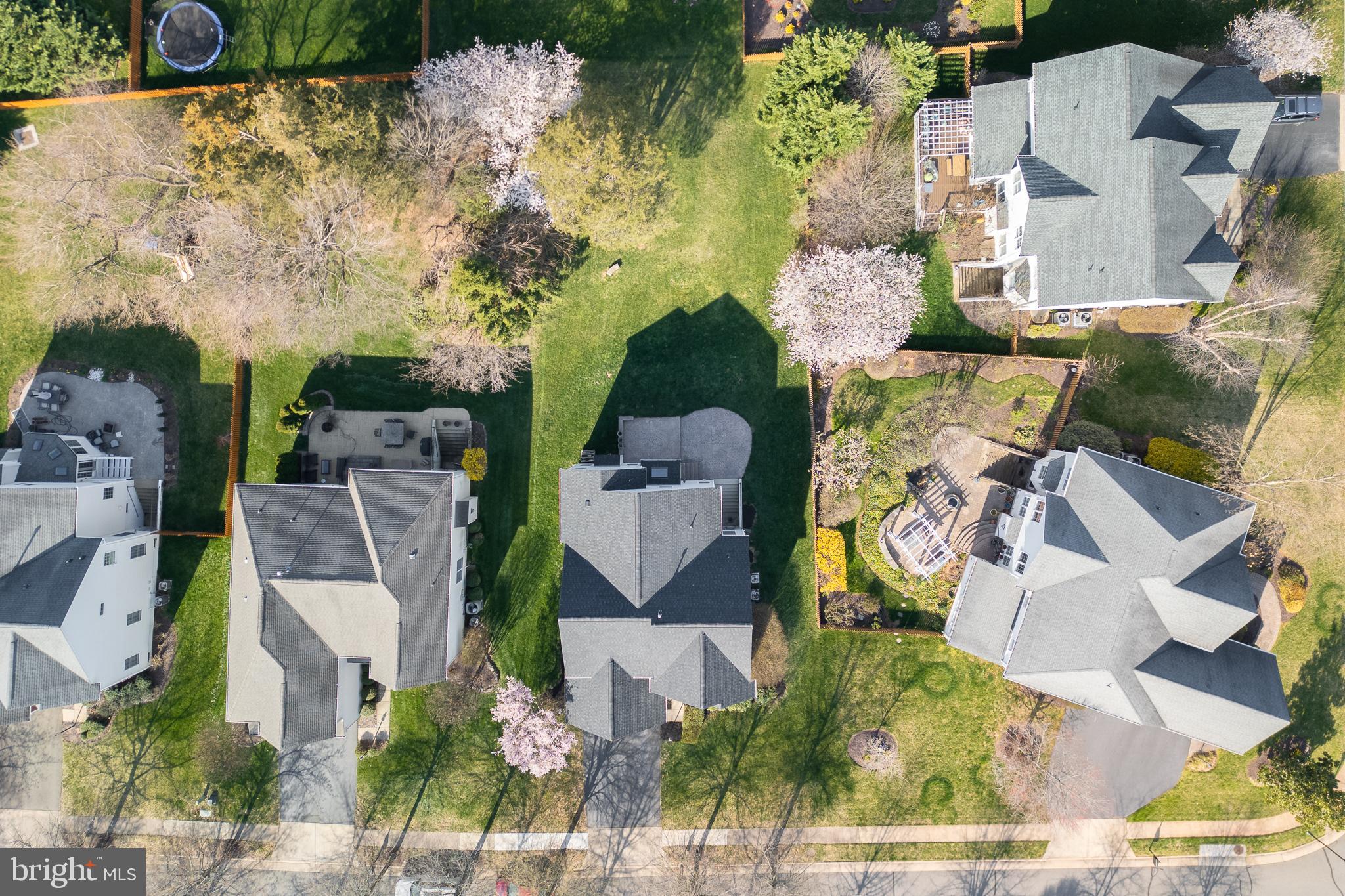 5506 HILLSMAN FARM LANE