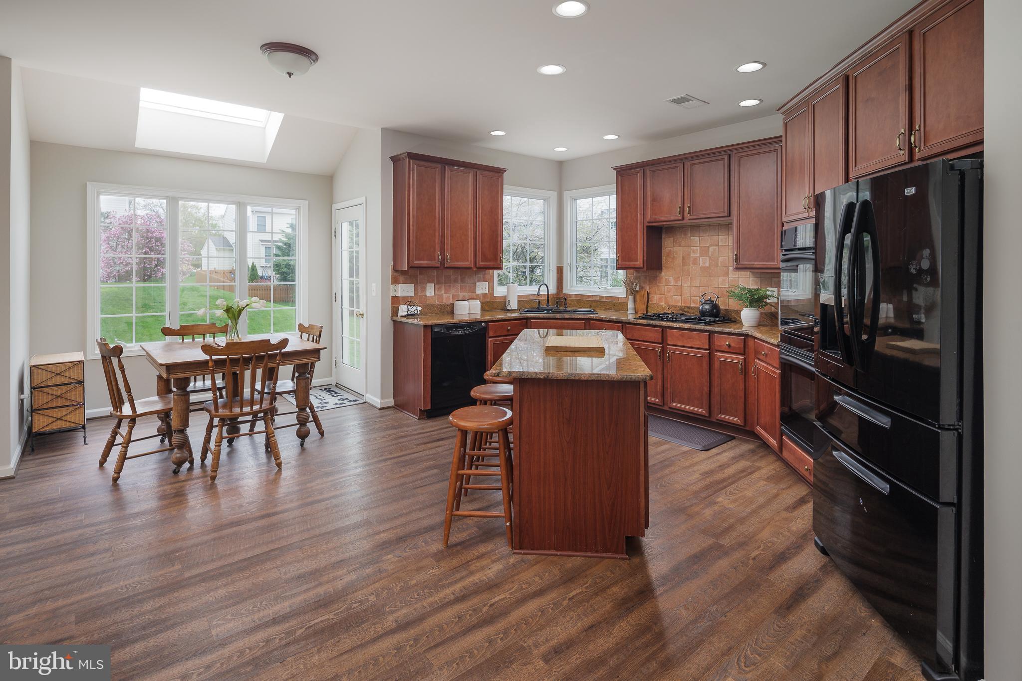 5506 HILLSMAN FARM LANE